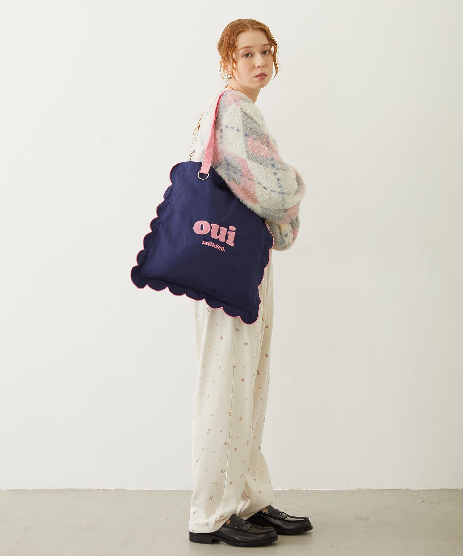 RUFFLE TOTE BAG