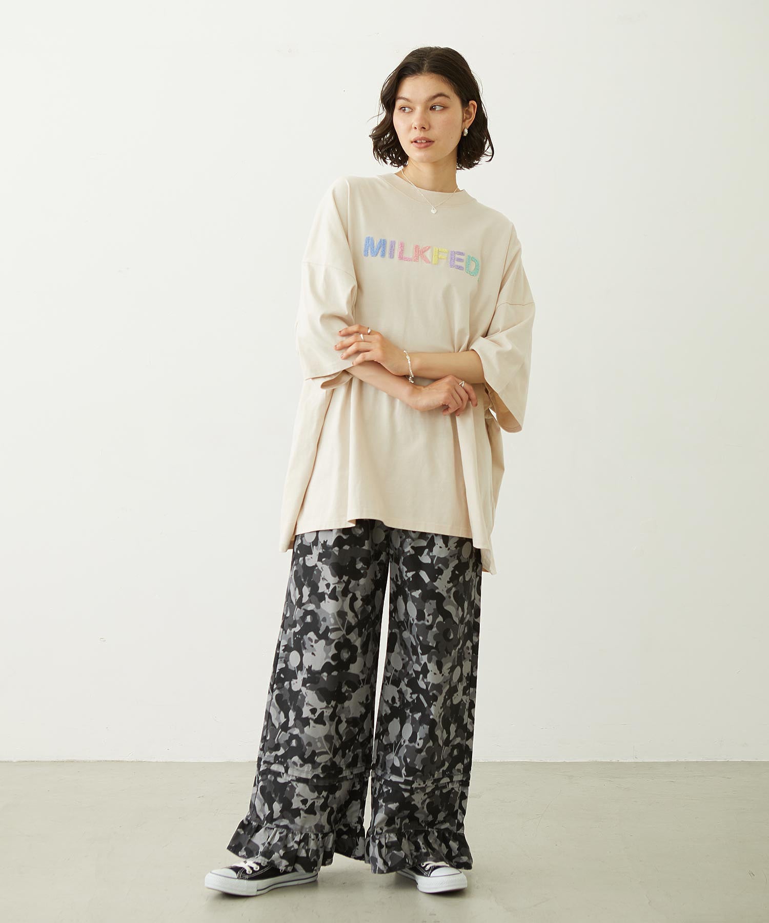 FRILL HEM CAMO PANTS