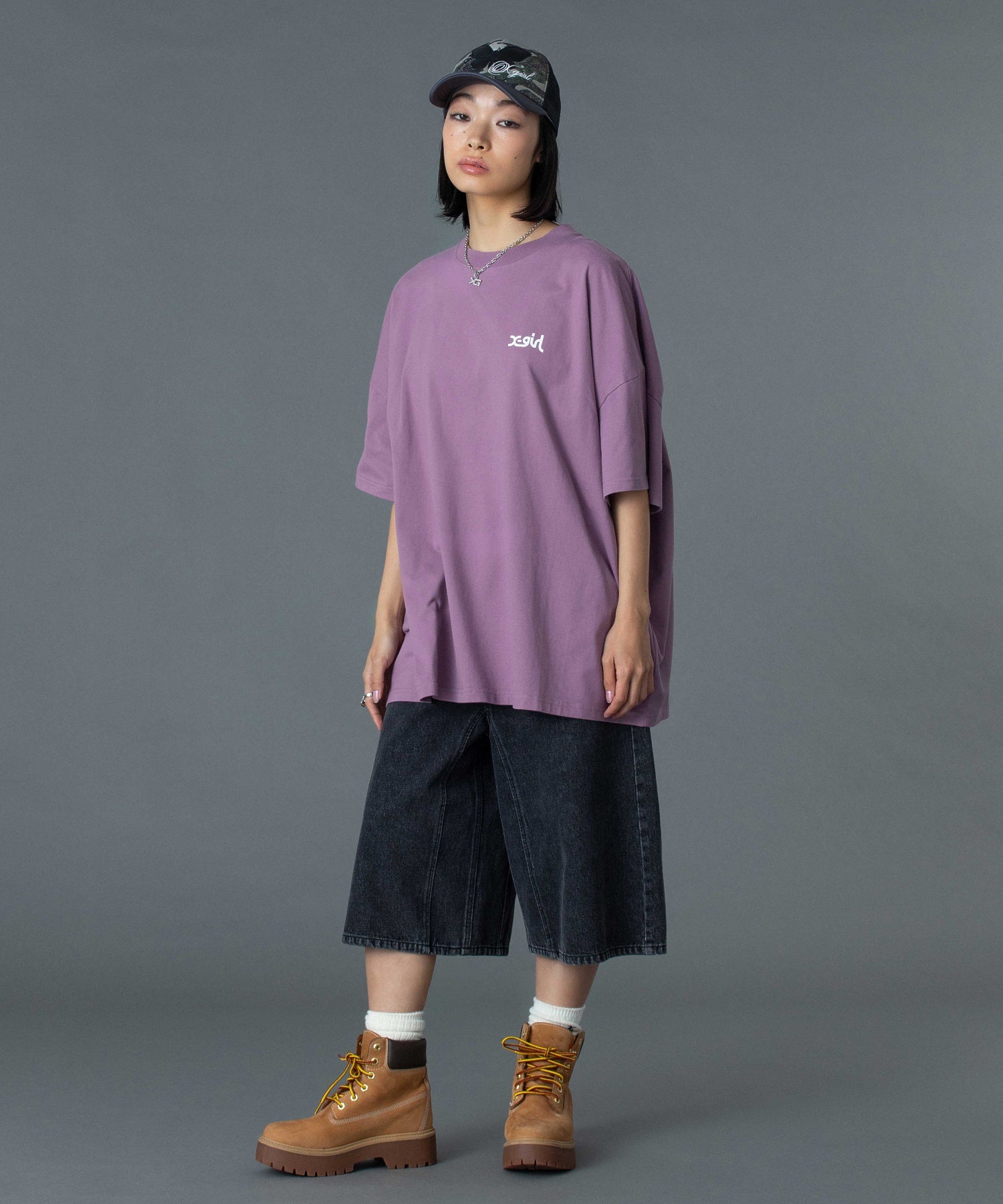 BUTTERFLY PATCH TRUCKER CAP