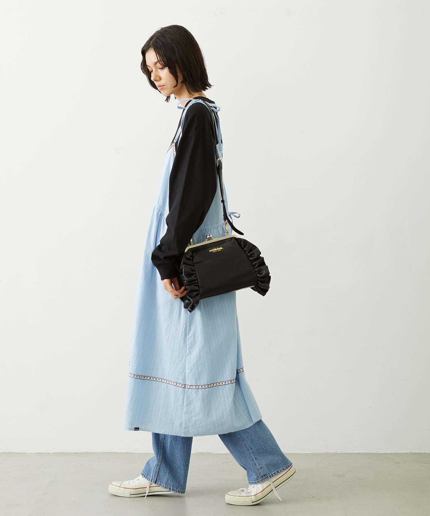 KISS LOCK RUFFLE BAG