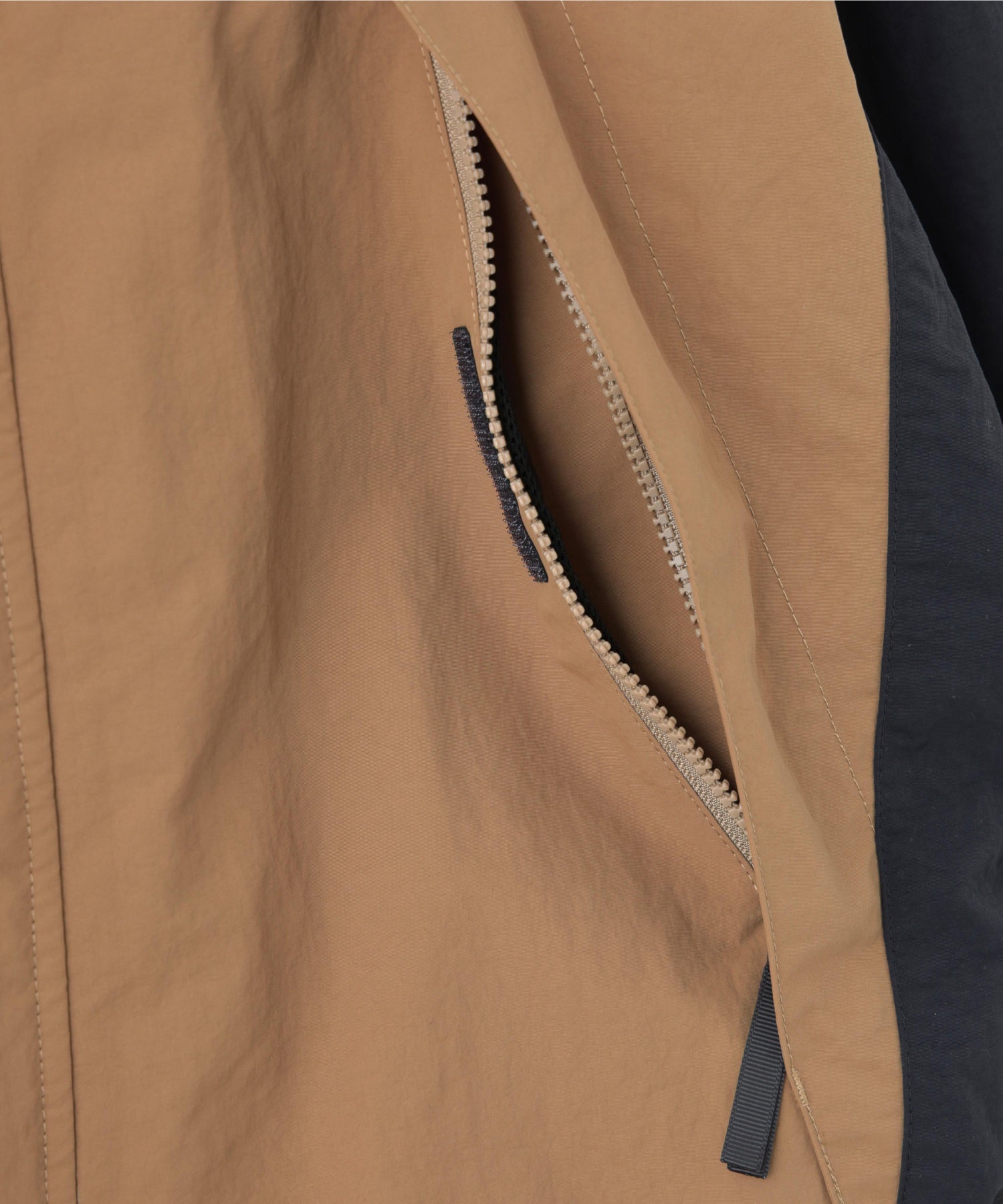 MILKFED. MOUNTAIN JACKET