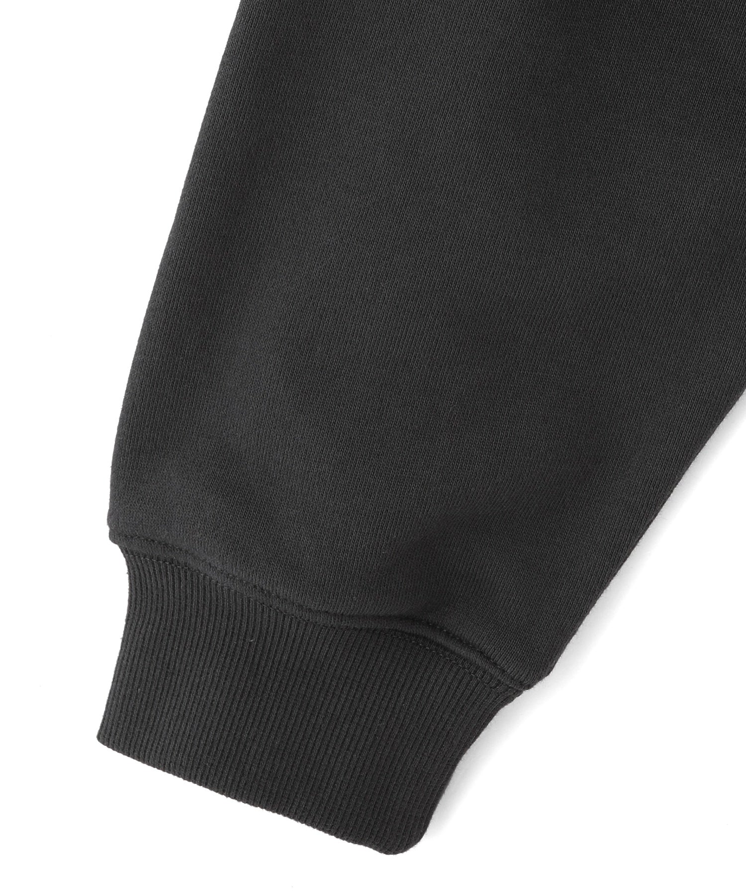 STITCHED HEART LOGO SHORT CREW SWEAT