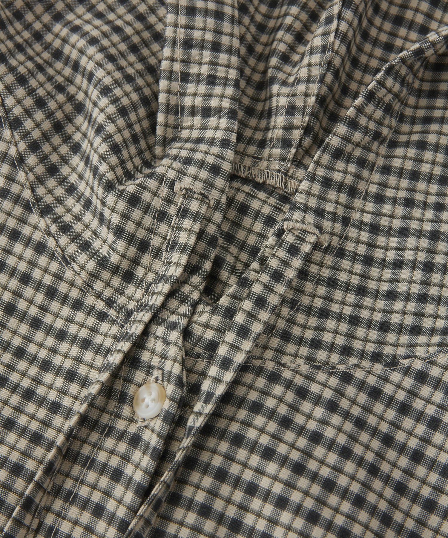 VOLUME SLEEVE HOODED BLOUSE