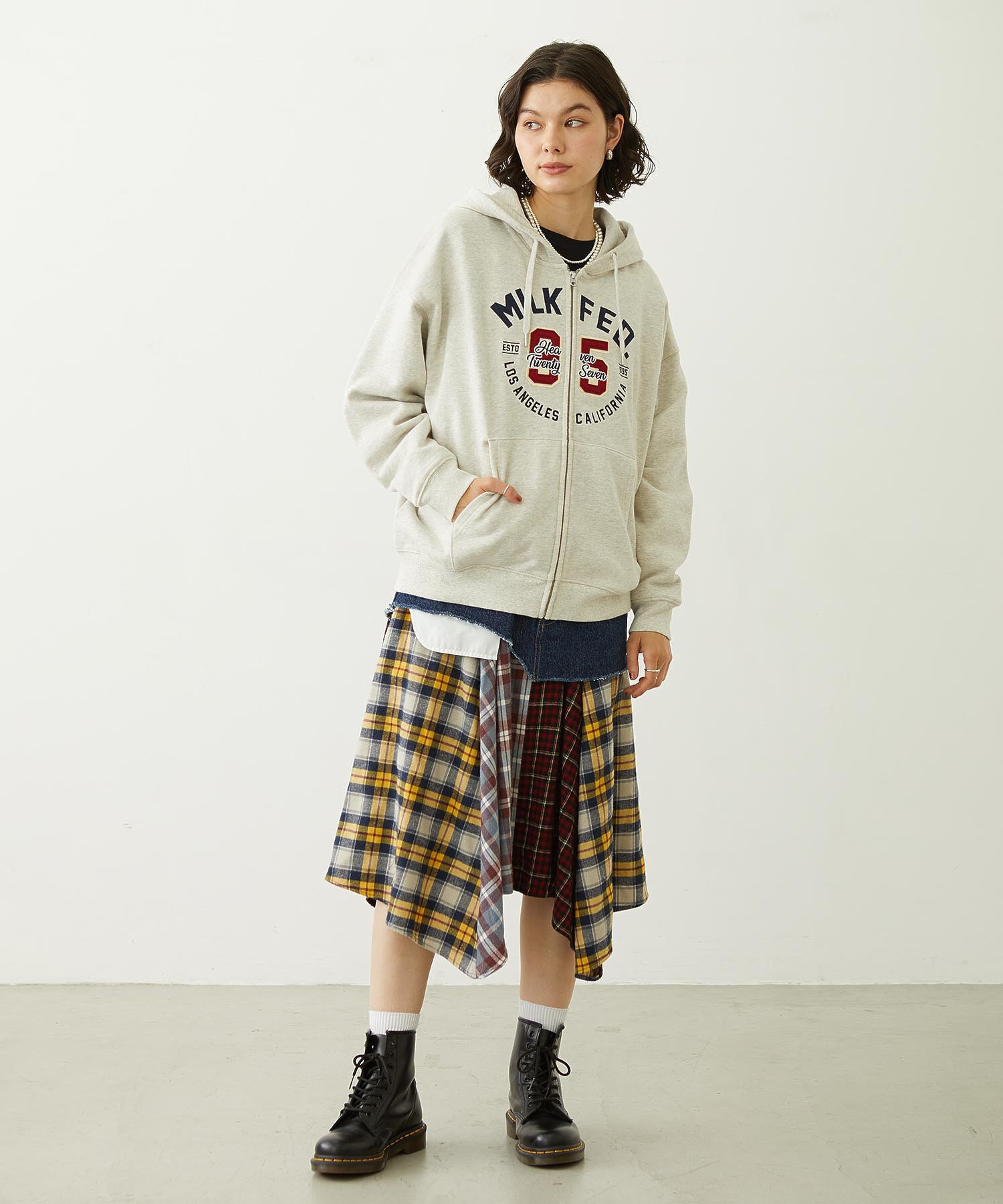 COLLEGE LOGO PATCH ZIP UP HOODIE