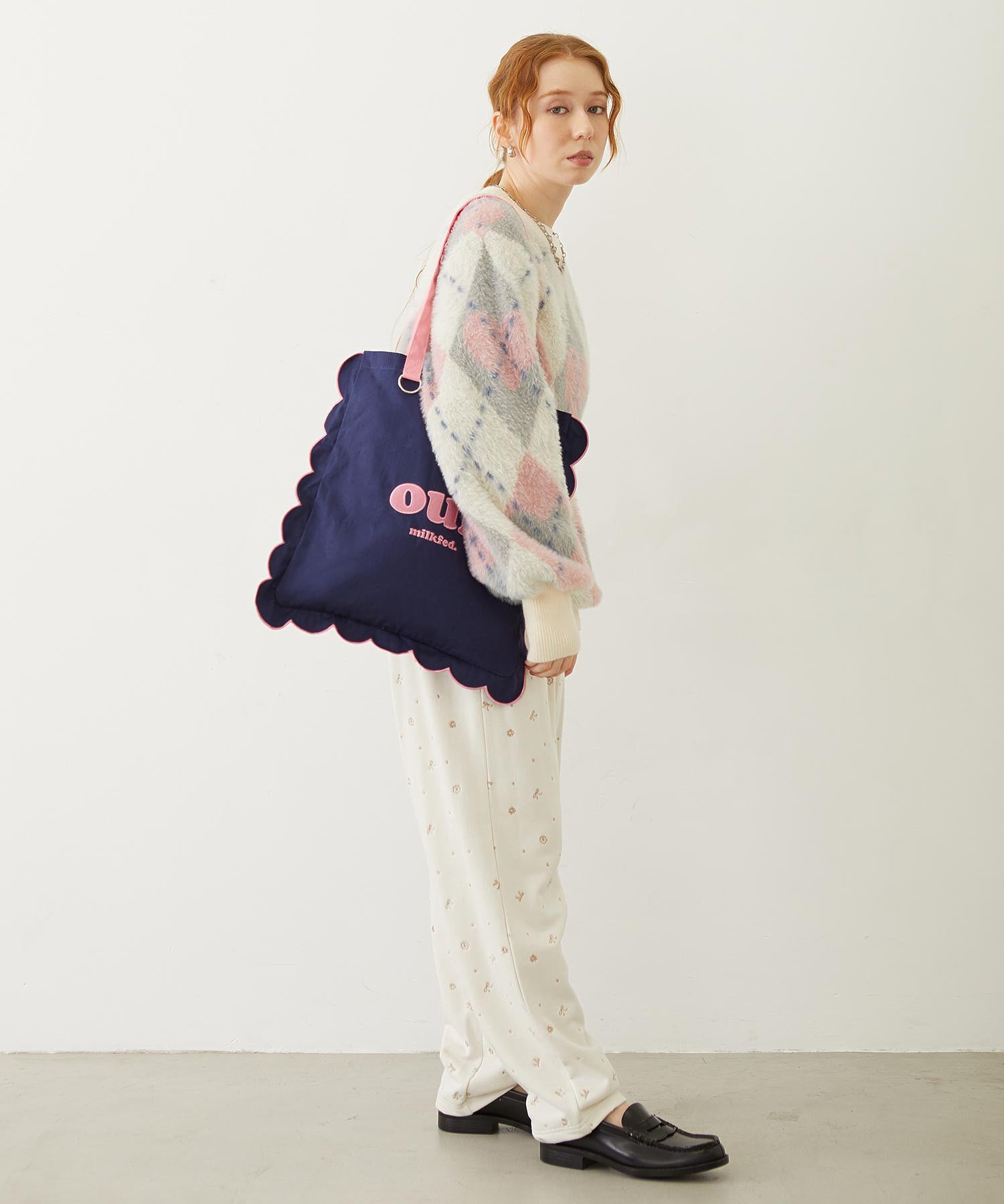 RUFFLE TOTE BAG
