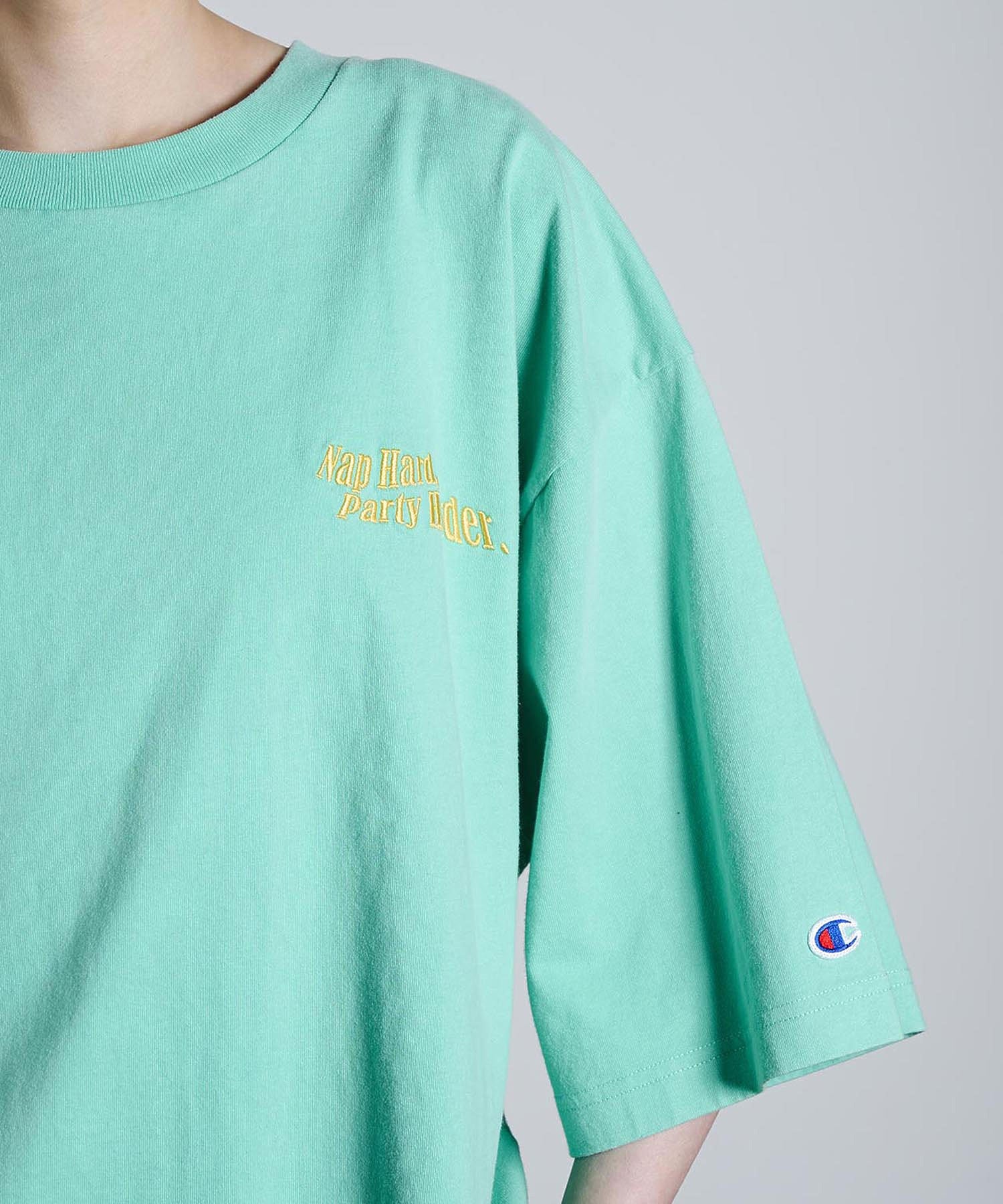 【Champion別注】ROSEBUD x champion LOGO EMBROIDERY BIG TEE