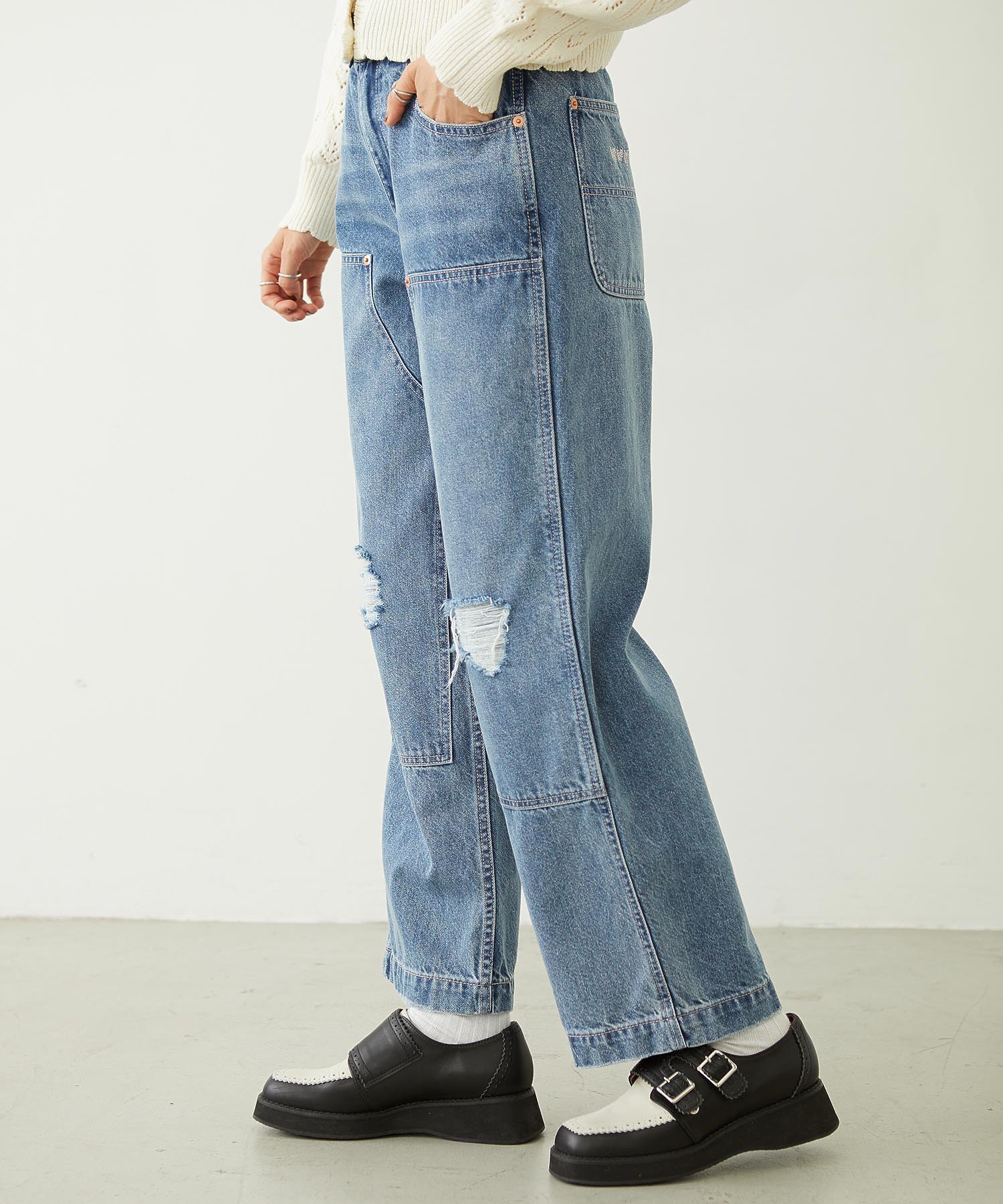 DOUBLE KNEE DISTRESSED DENIM PANTS