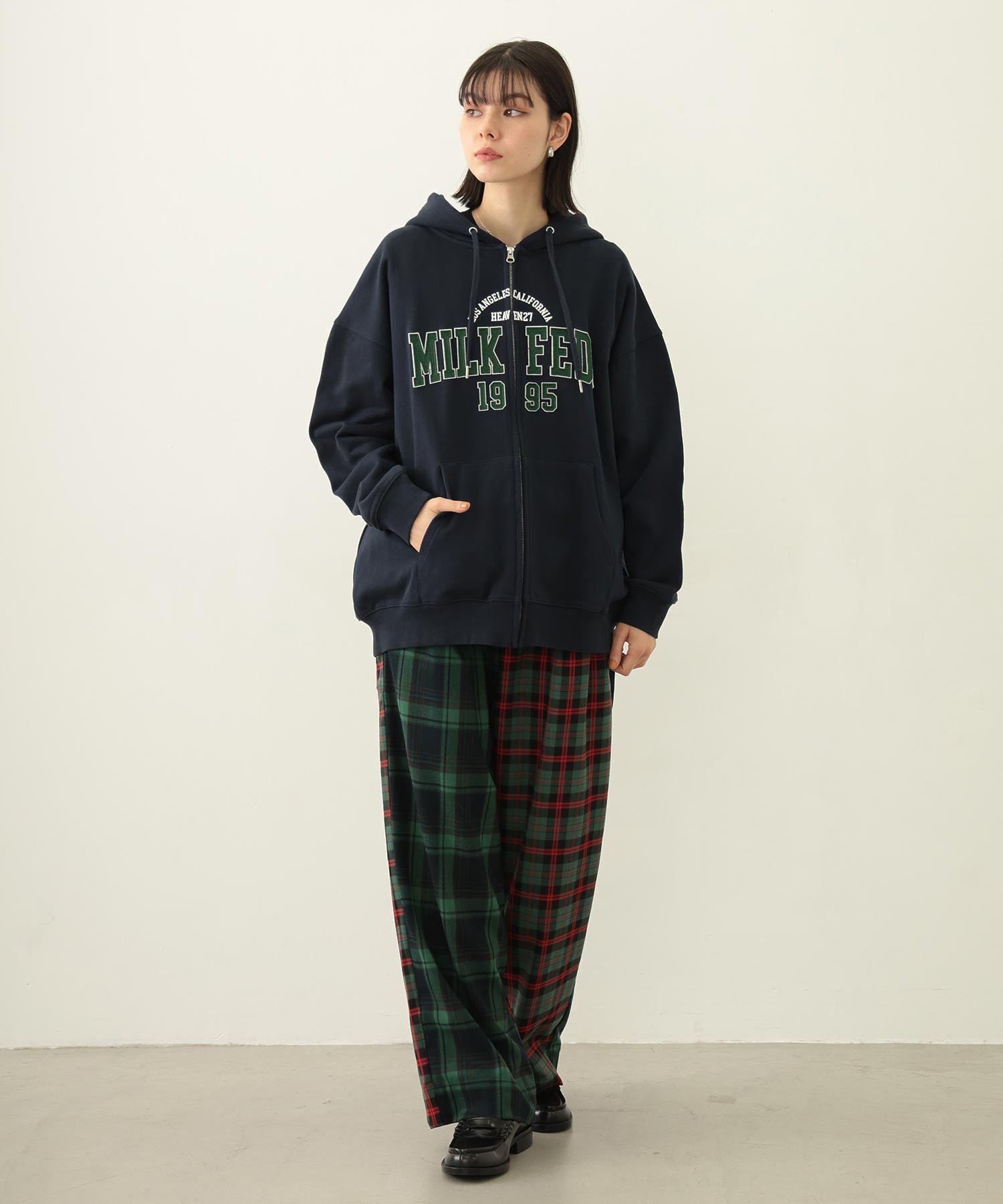 COLLEGE PATCH ZIP UP HOODIE