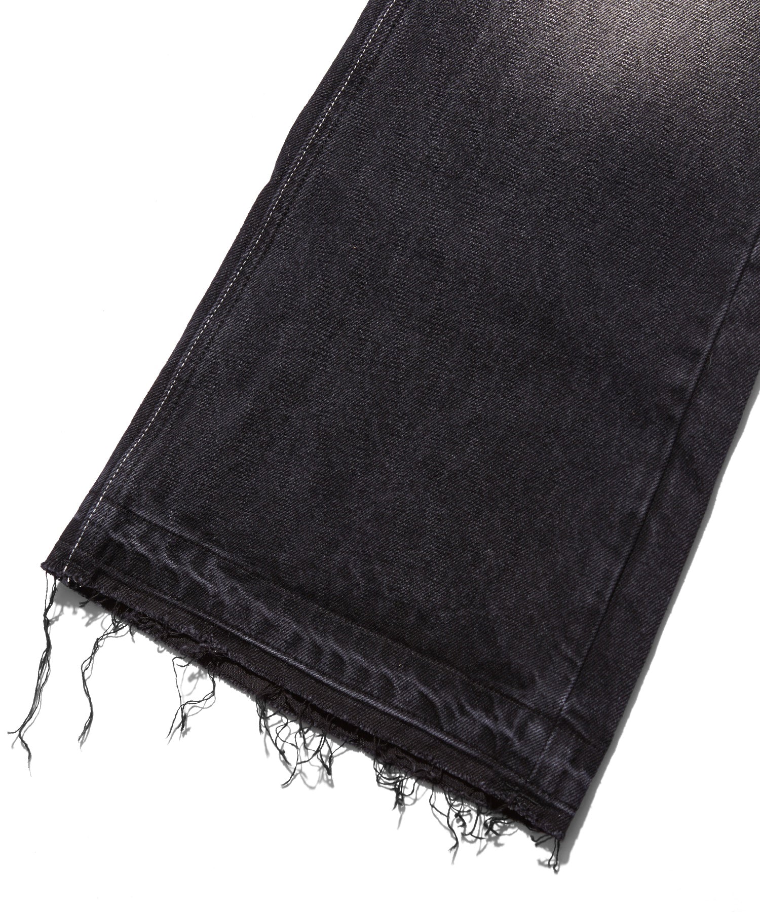 HEART POCKET FLARE DENIM PANTS