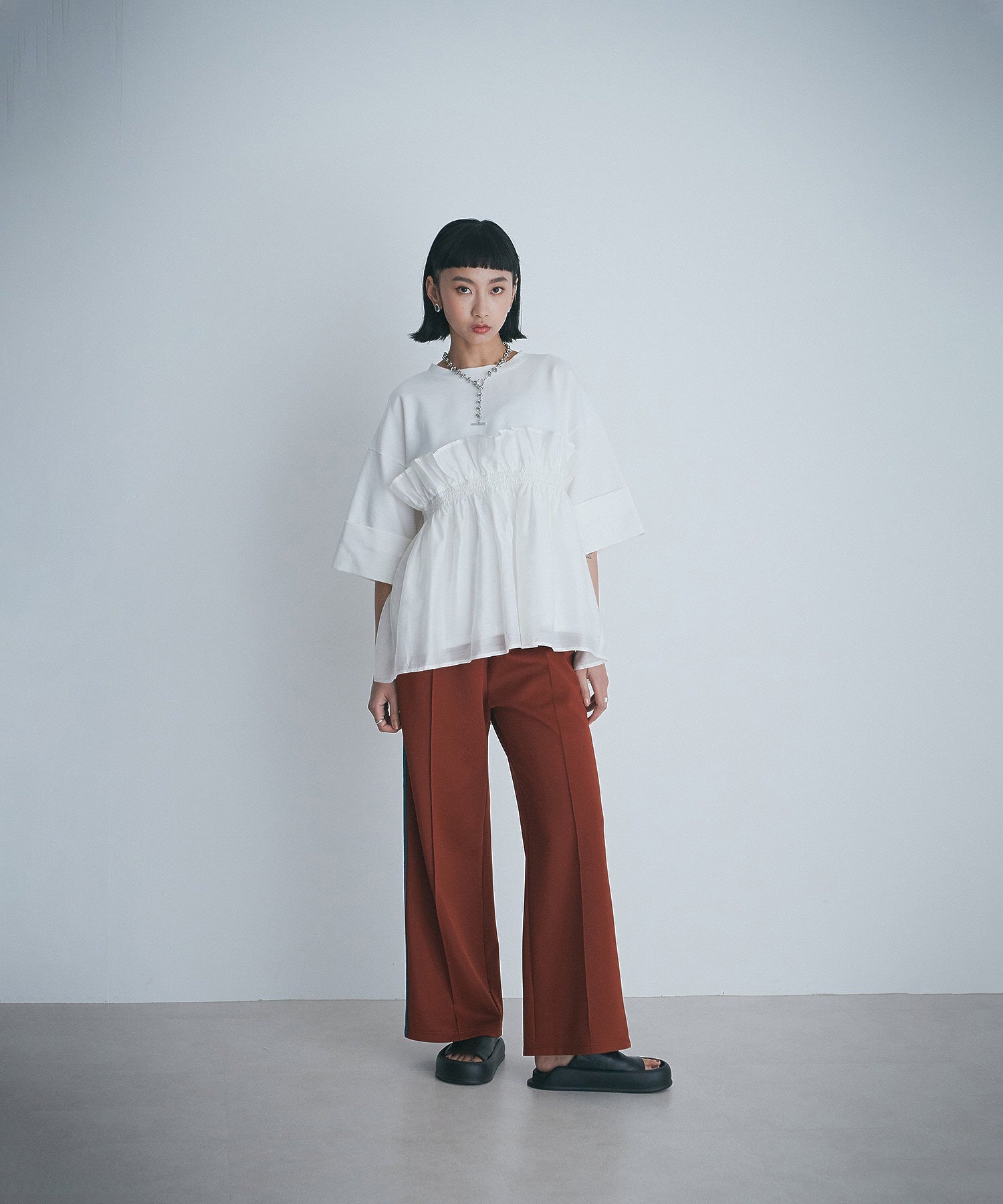 ドッキングフリルカットソー