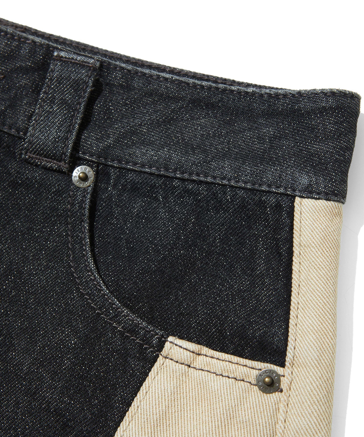 CONTRAST PANELED DENIM MINI SKIRT