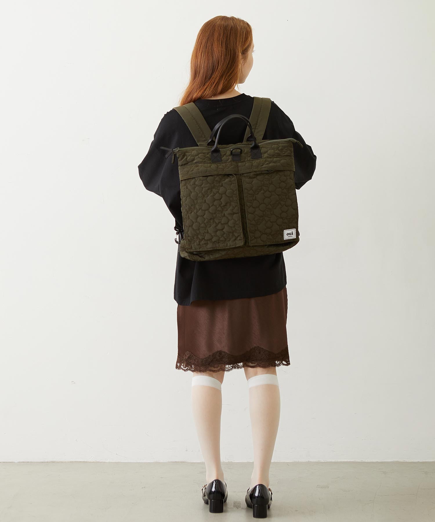 CHERRY QUILTED HELMET BAG
