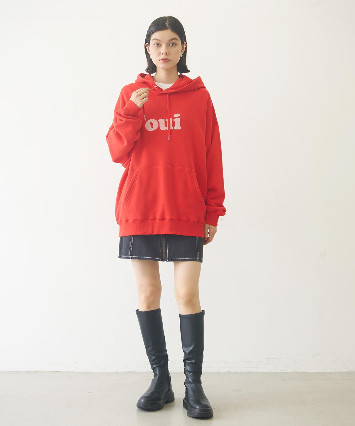 OUI SWEAT HOODIE