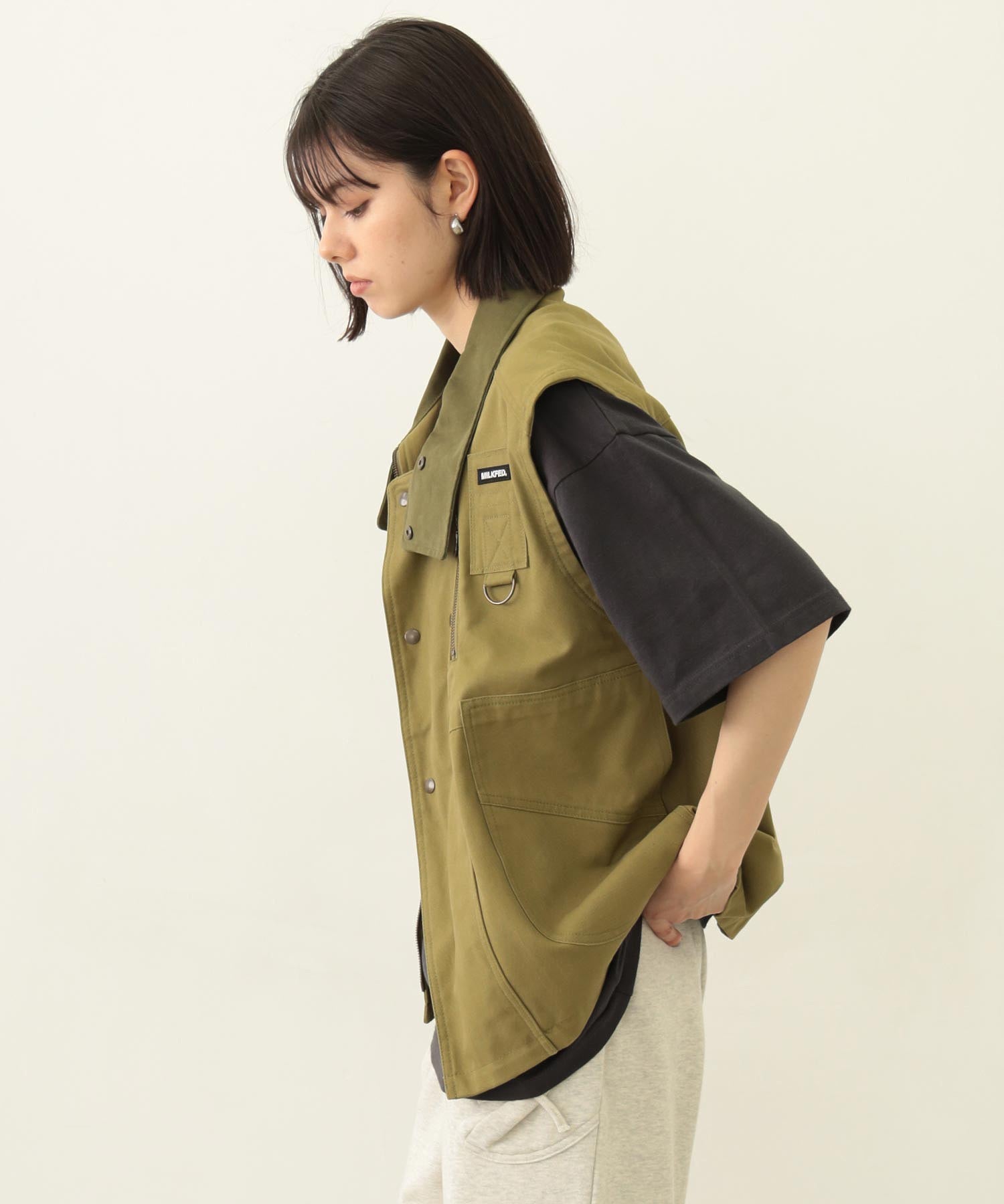DEFORMED COLLAR DUCK VEST