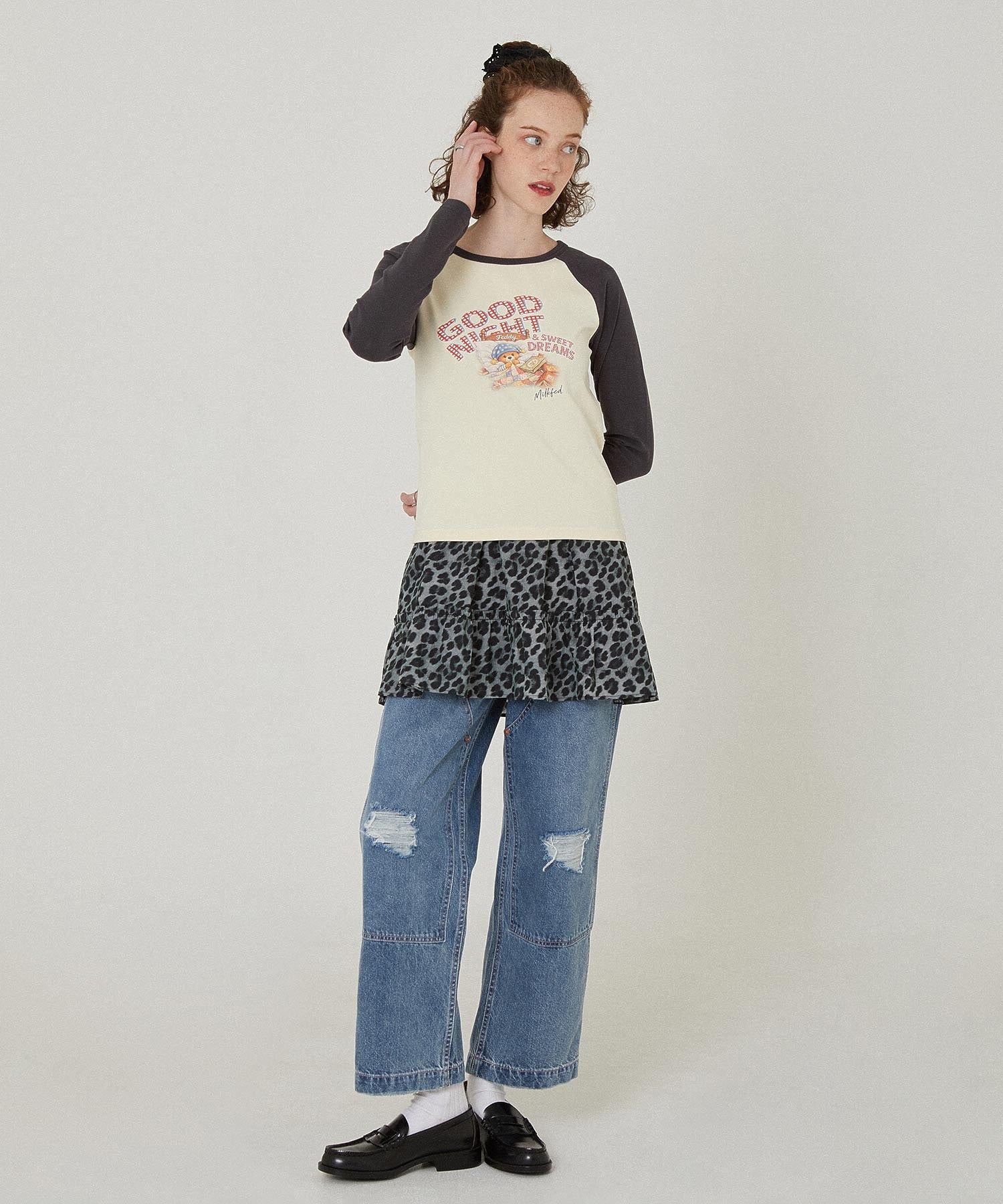 DOUBLE KNEE DISTRESSED DENIM PANTS