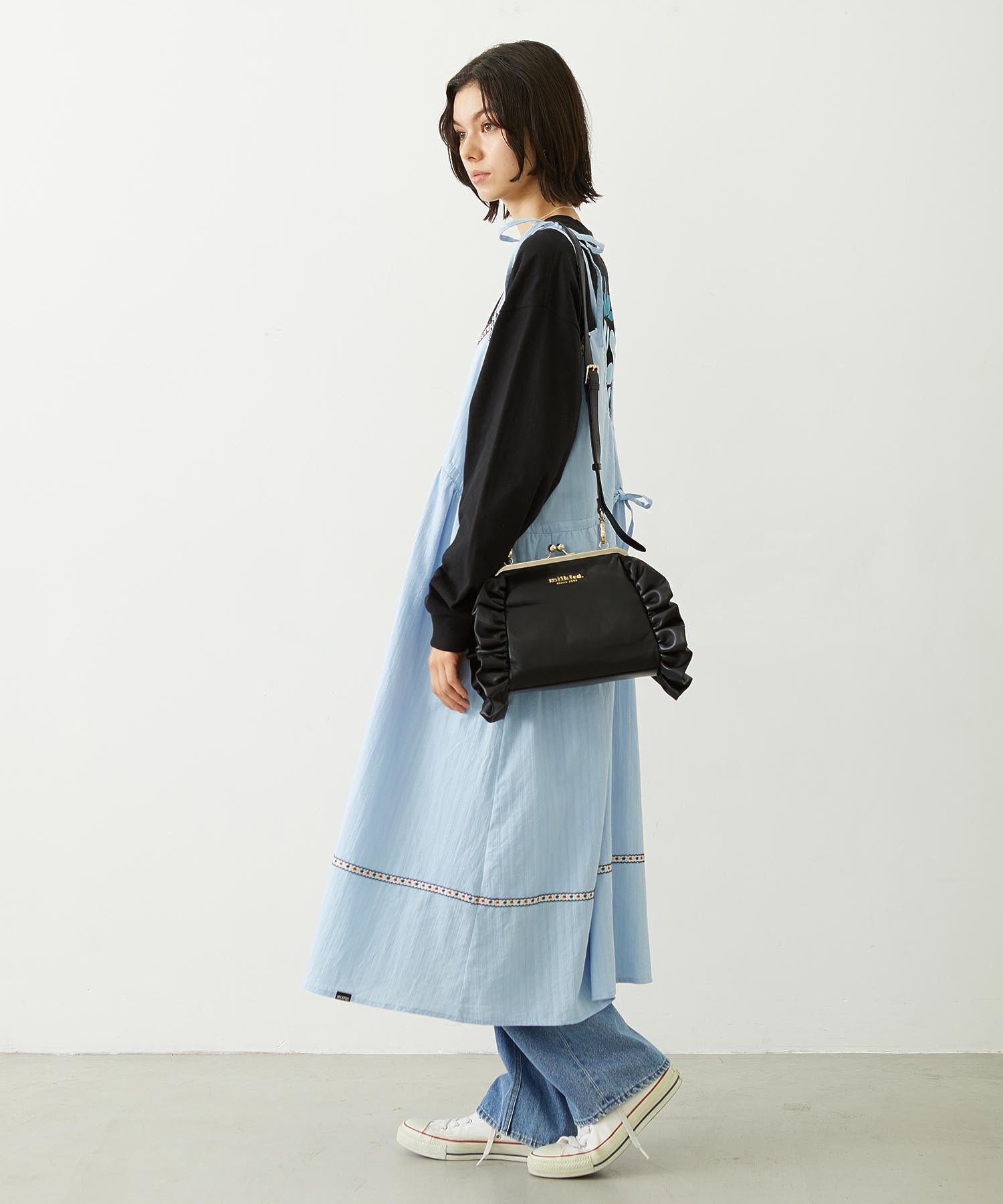 KISS LOCK RUFFLE BAG