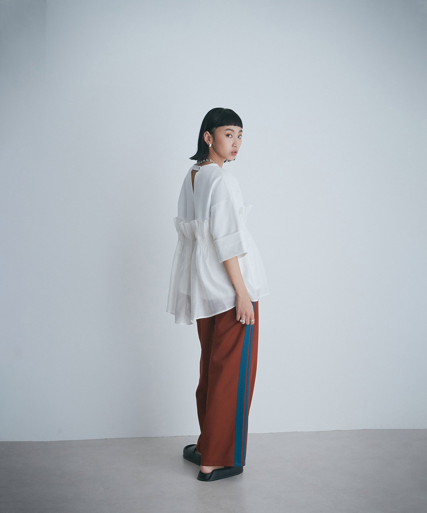 ドッキングフリルカットソー