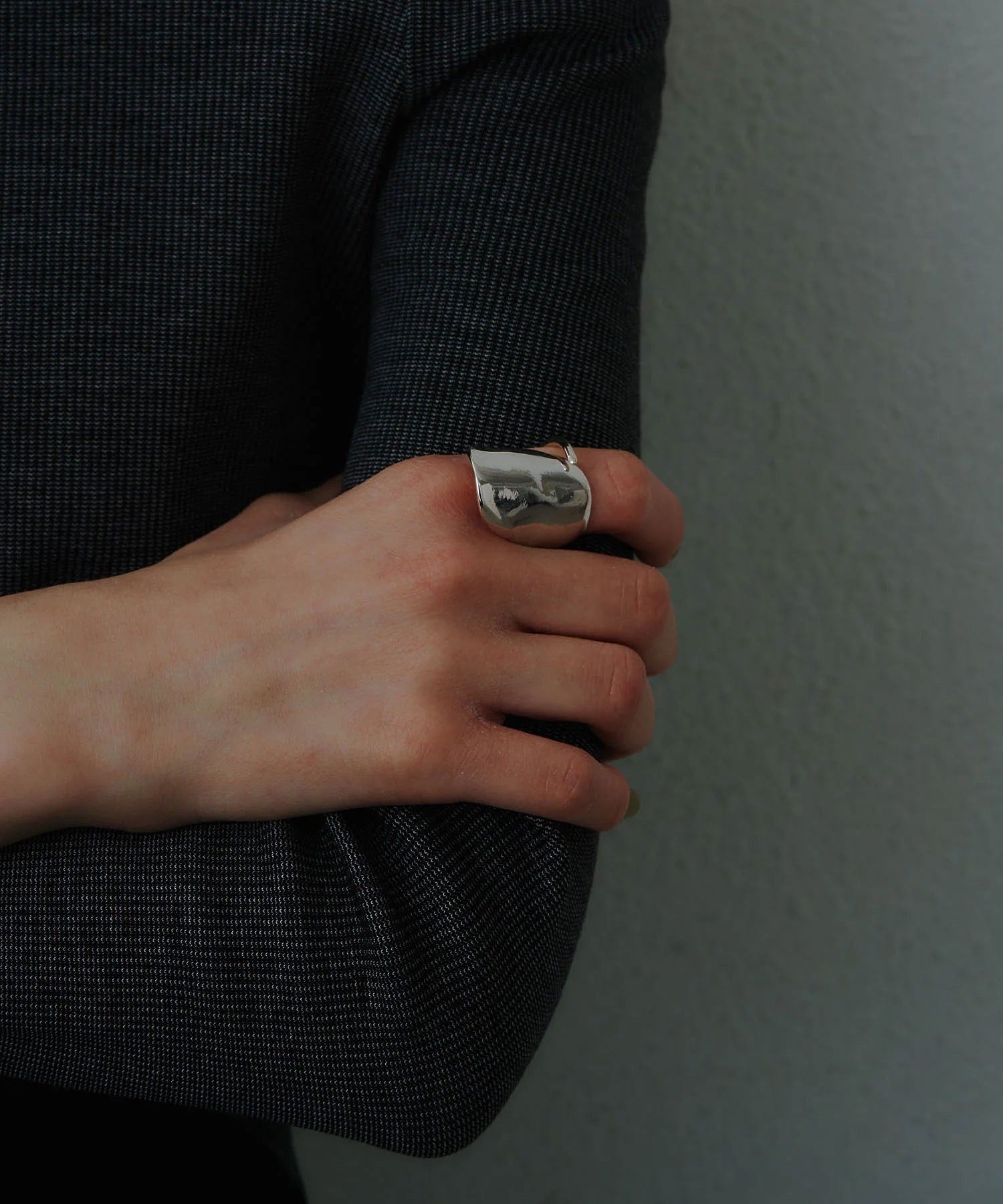 loni/BENJAMIN ASYMMETRY RING