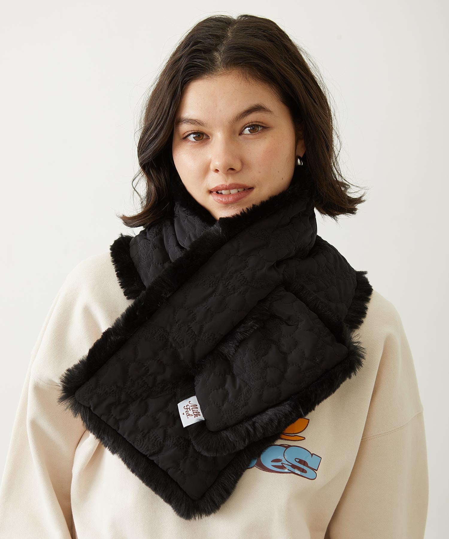 CHERRY QUILTED REVERSIBLE NYLON SCARF