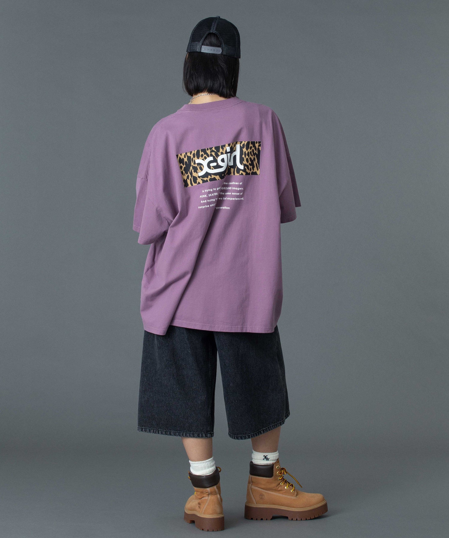 BUTTERFLY PATCH TRUCKER CAP