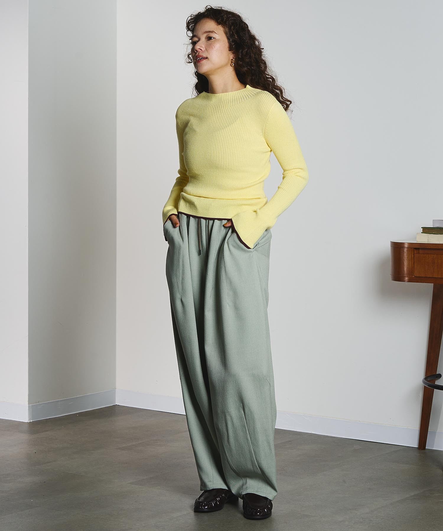 BASIC RIB KNIT TOP