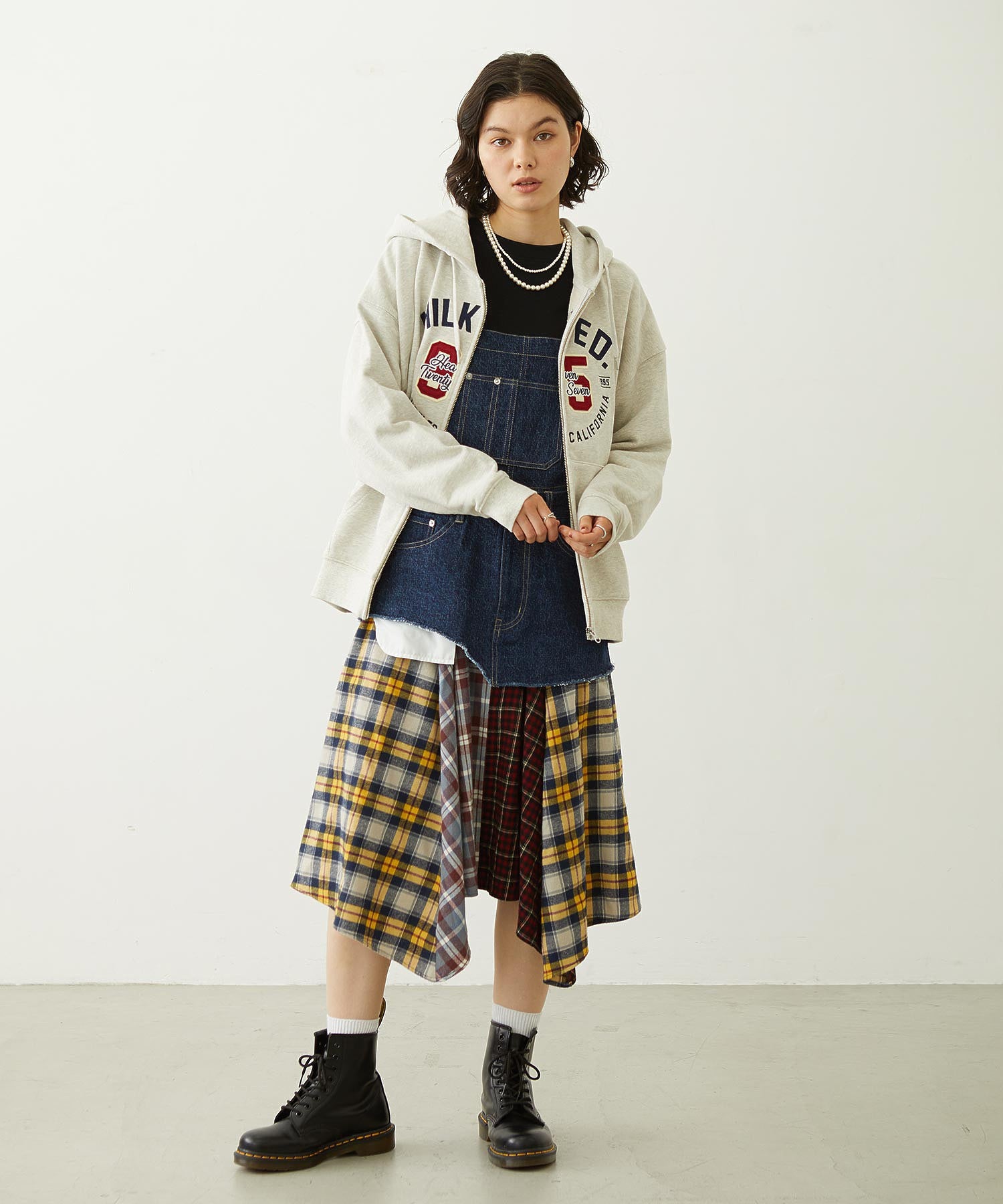 COLLEGE LOGO PATCH ZIP UP HOODIE