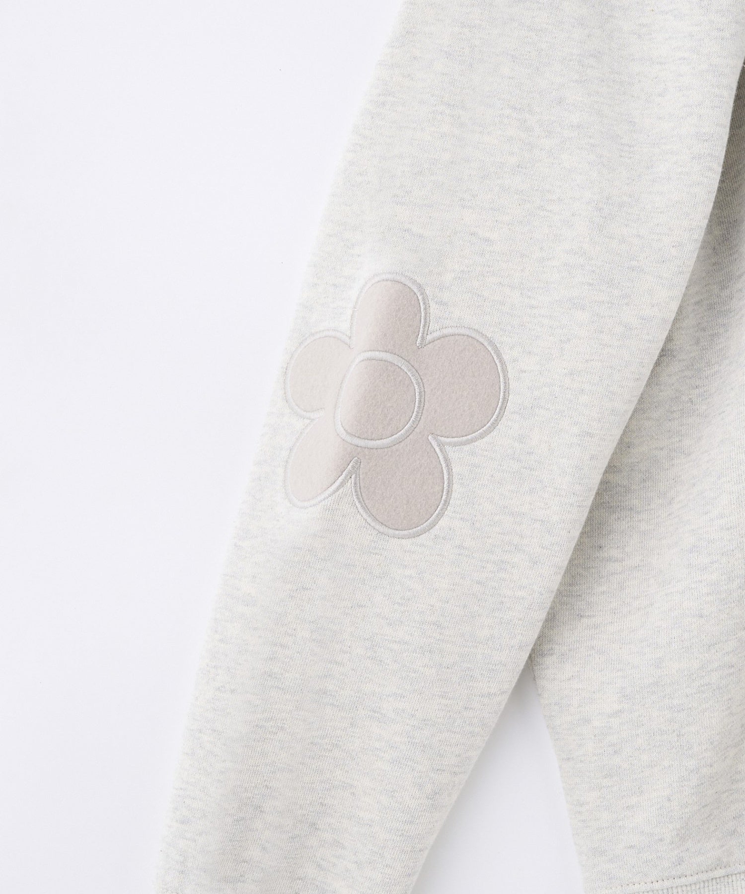FLOWER ELBOW PATCH SWEAT TOP
