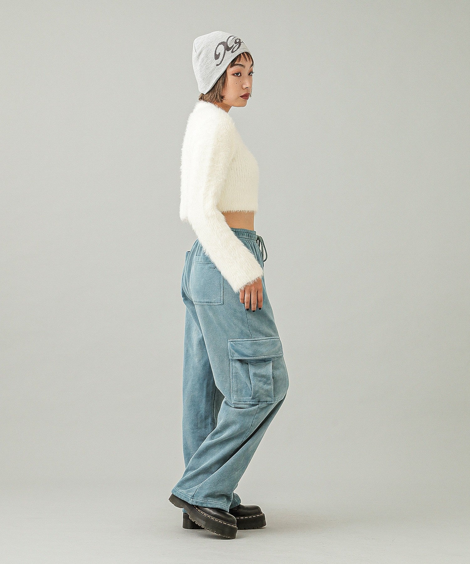 LOOSE FIT SWEAT CARGO PANTS