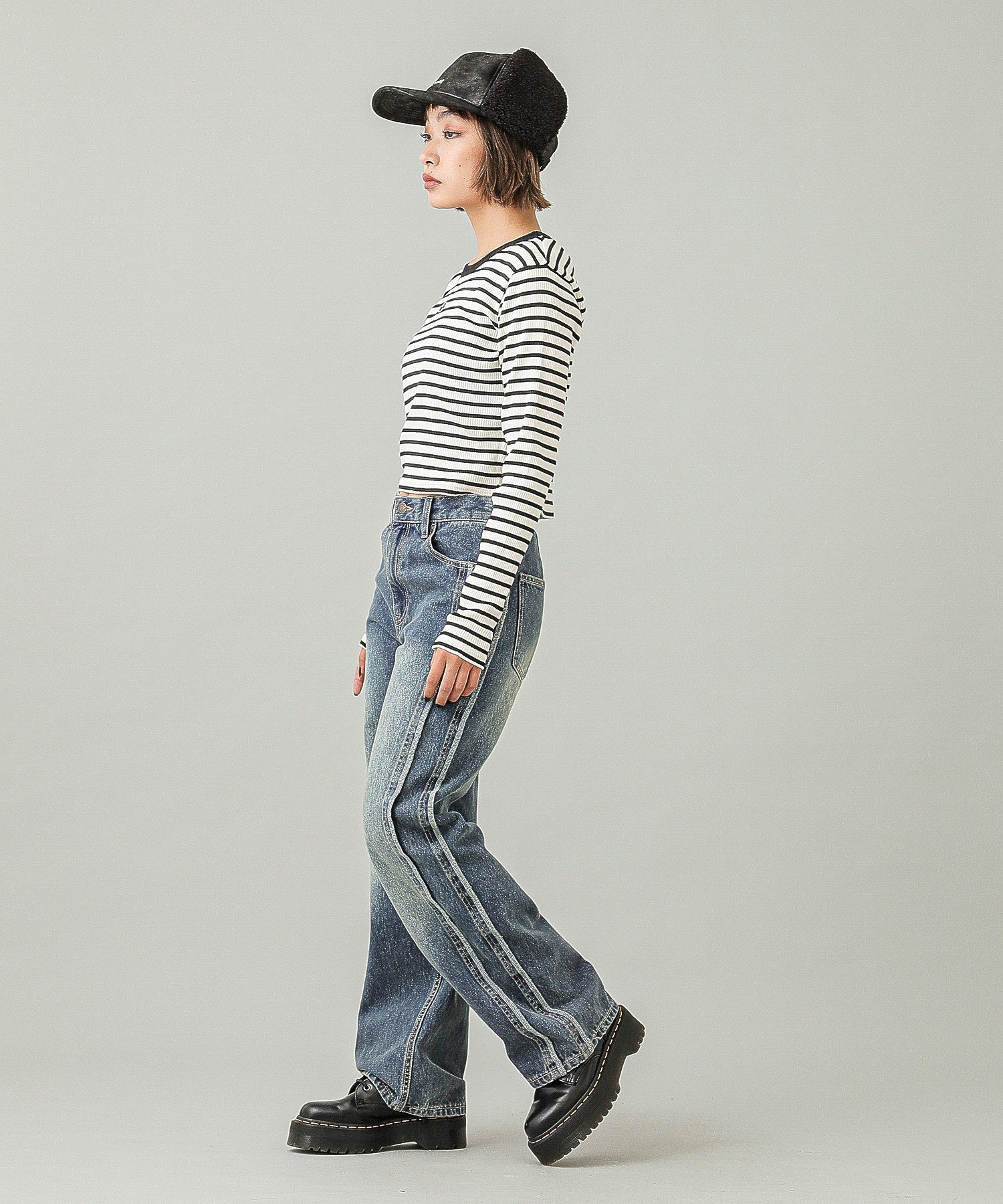 SIDE STRIPE DENIM PANTS