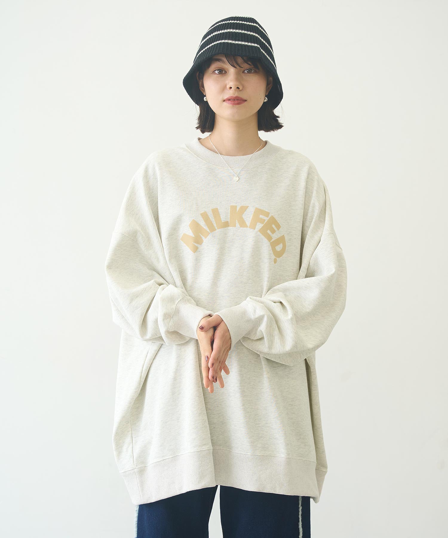 LOGO BIG SWEAT TOP