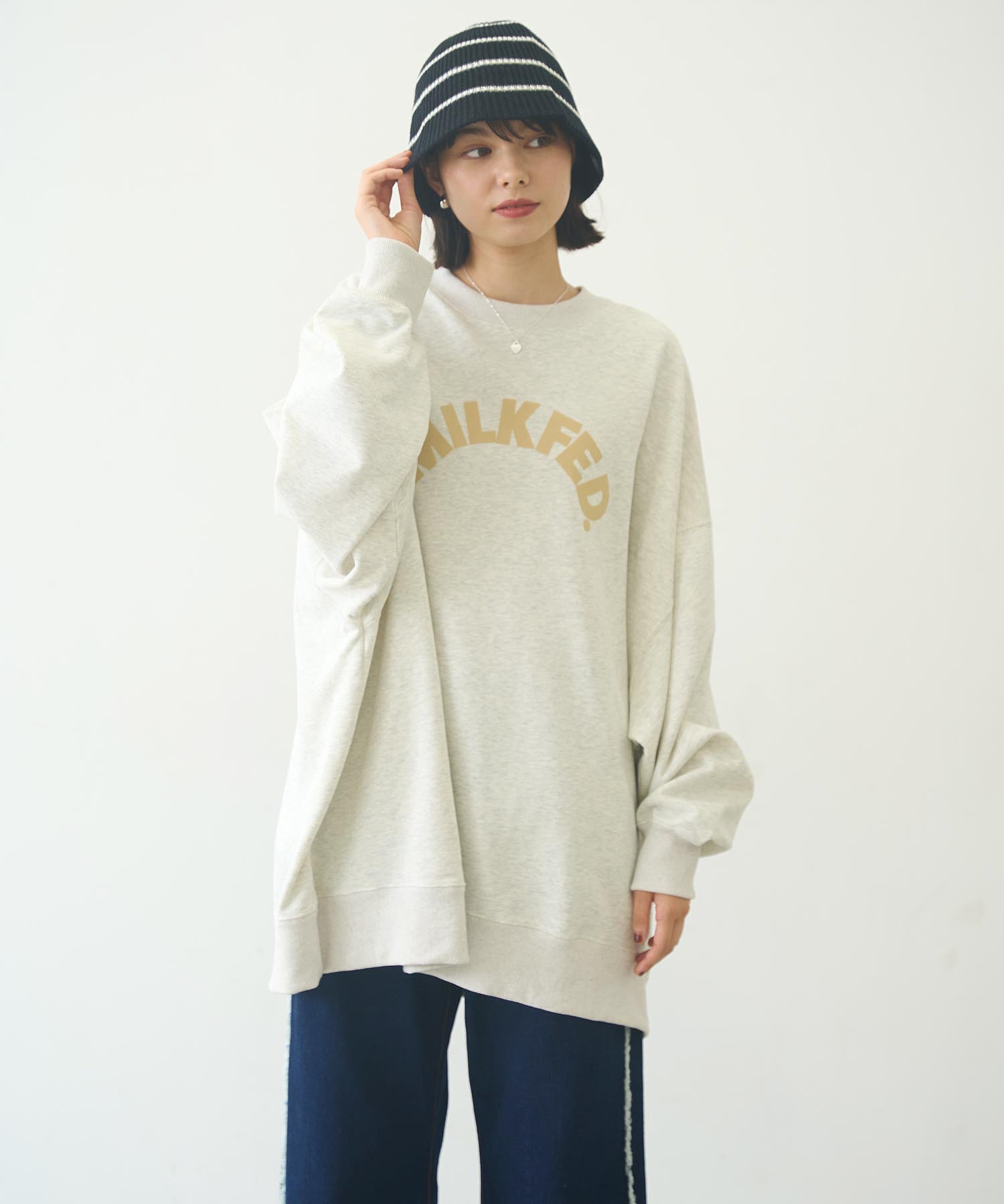 LOGO BIG SWEAT TOP