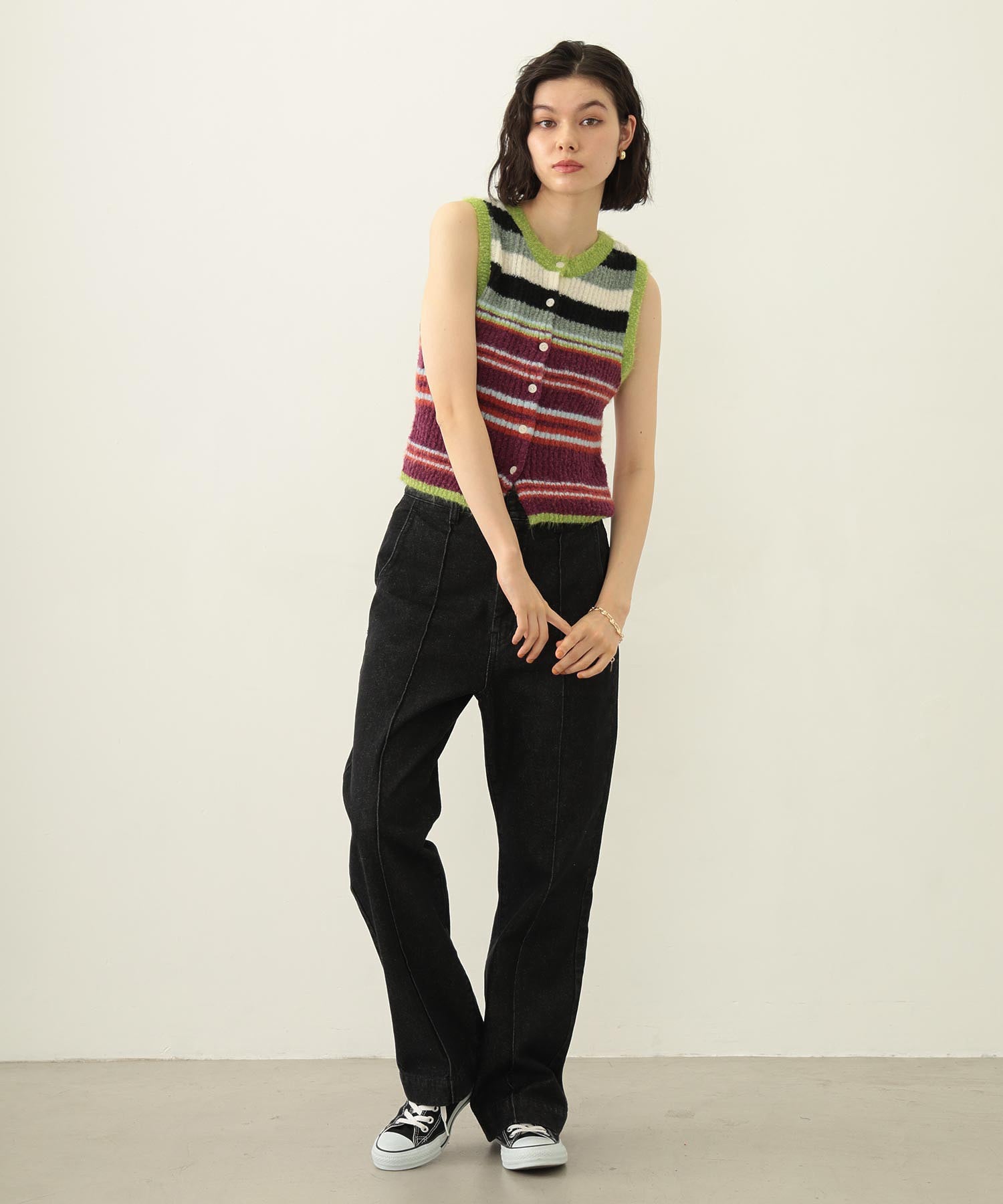 TWO-TYPE STRIPED KNIT VEST