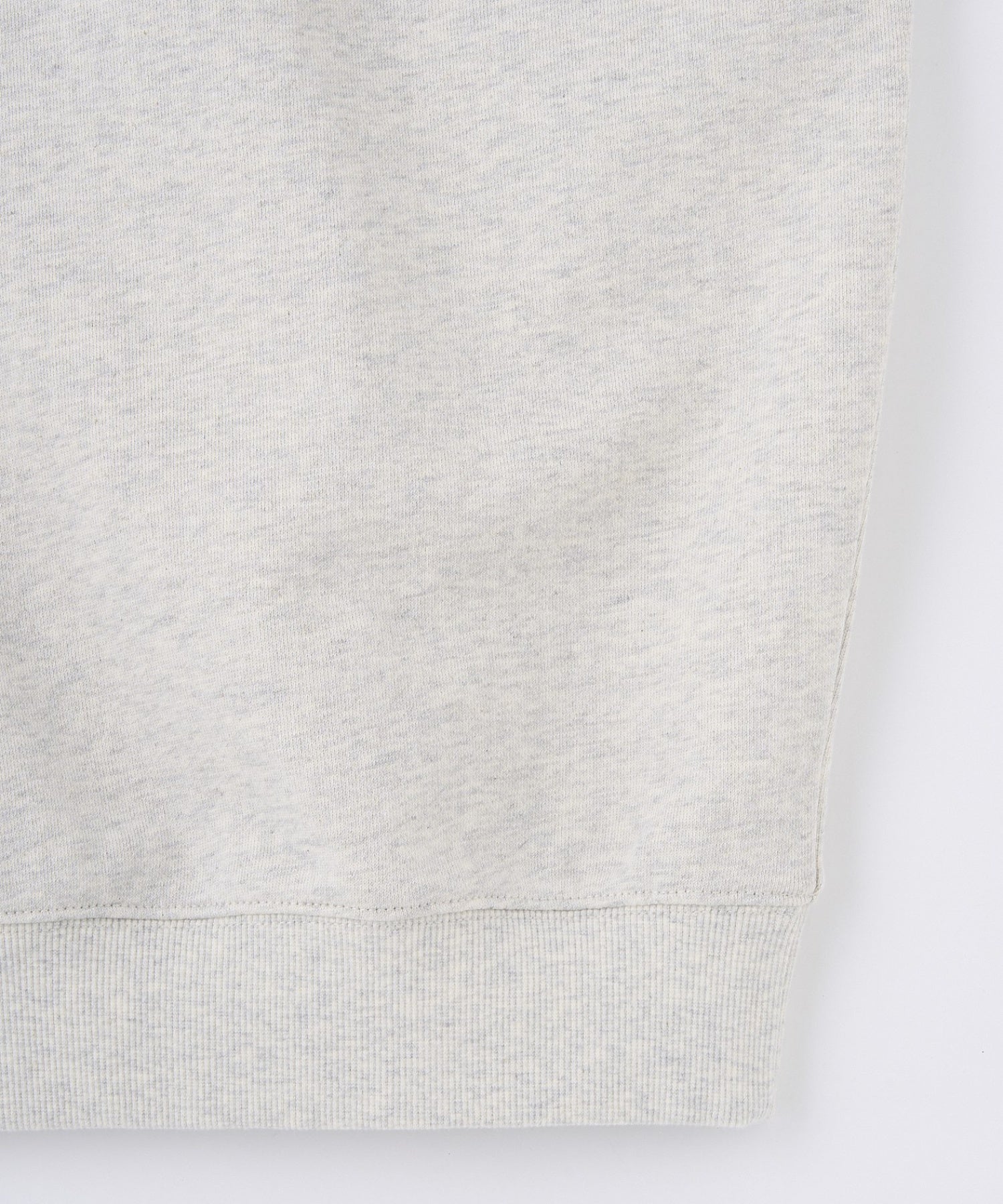 FLOWER ELBOW PATCH SWEAT TOP