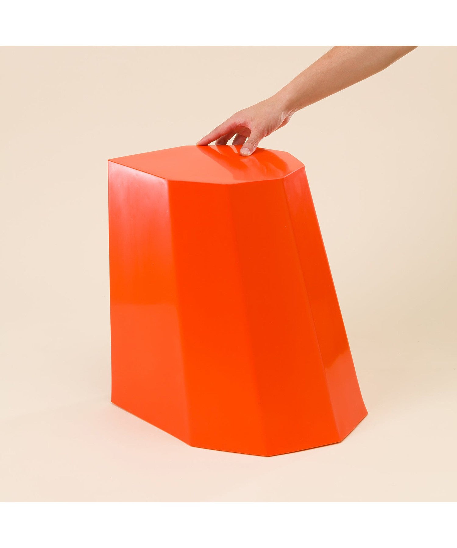 Arnold Circus Stool / Martino Gamper