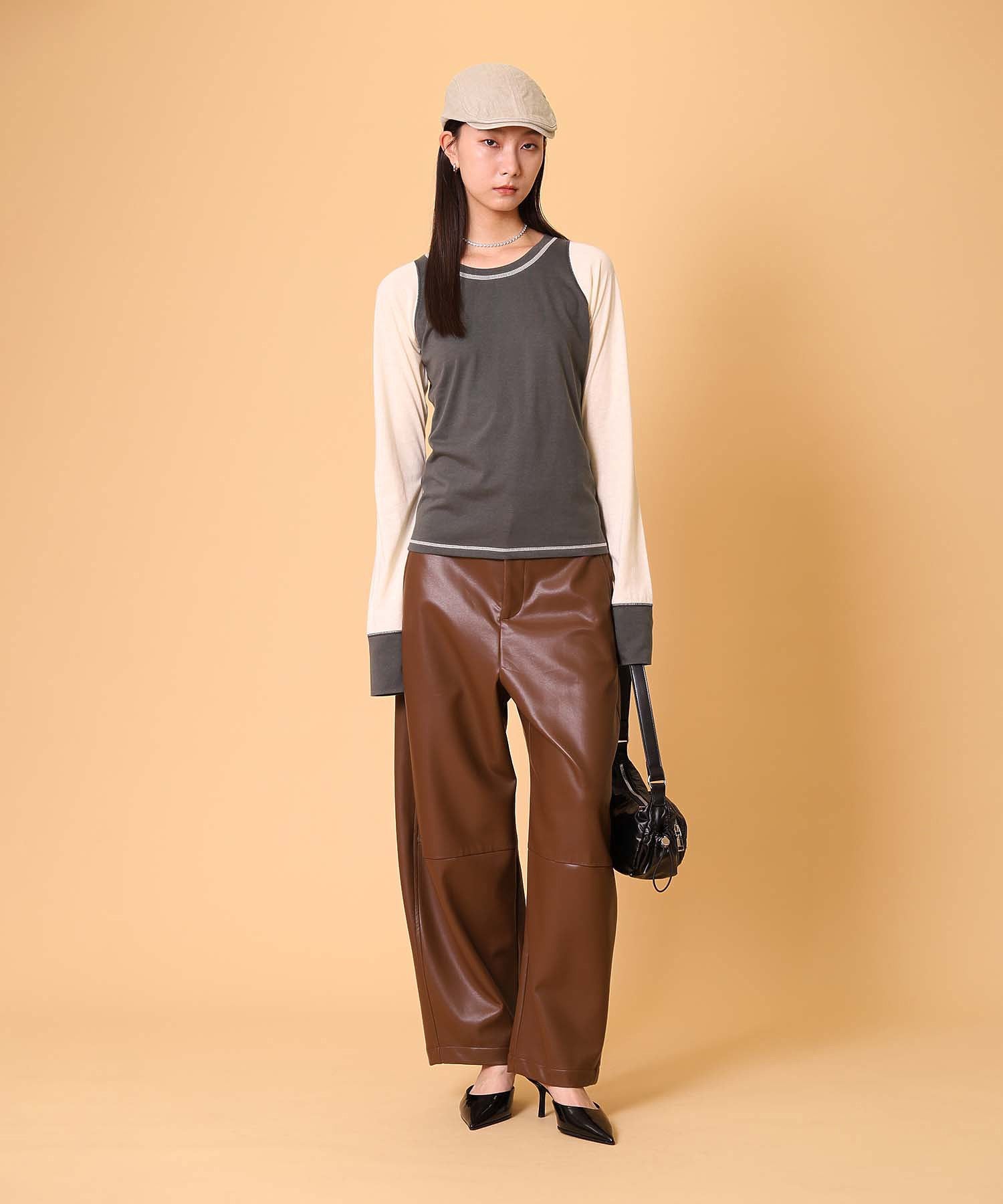 レザーカーブパンツ