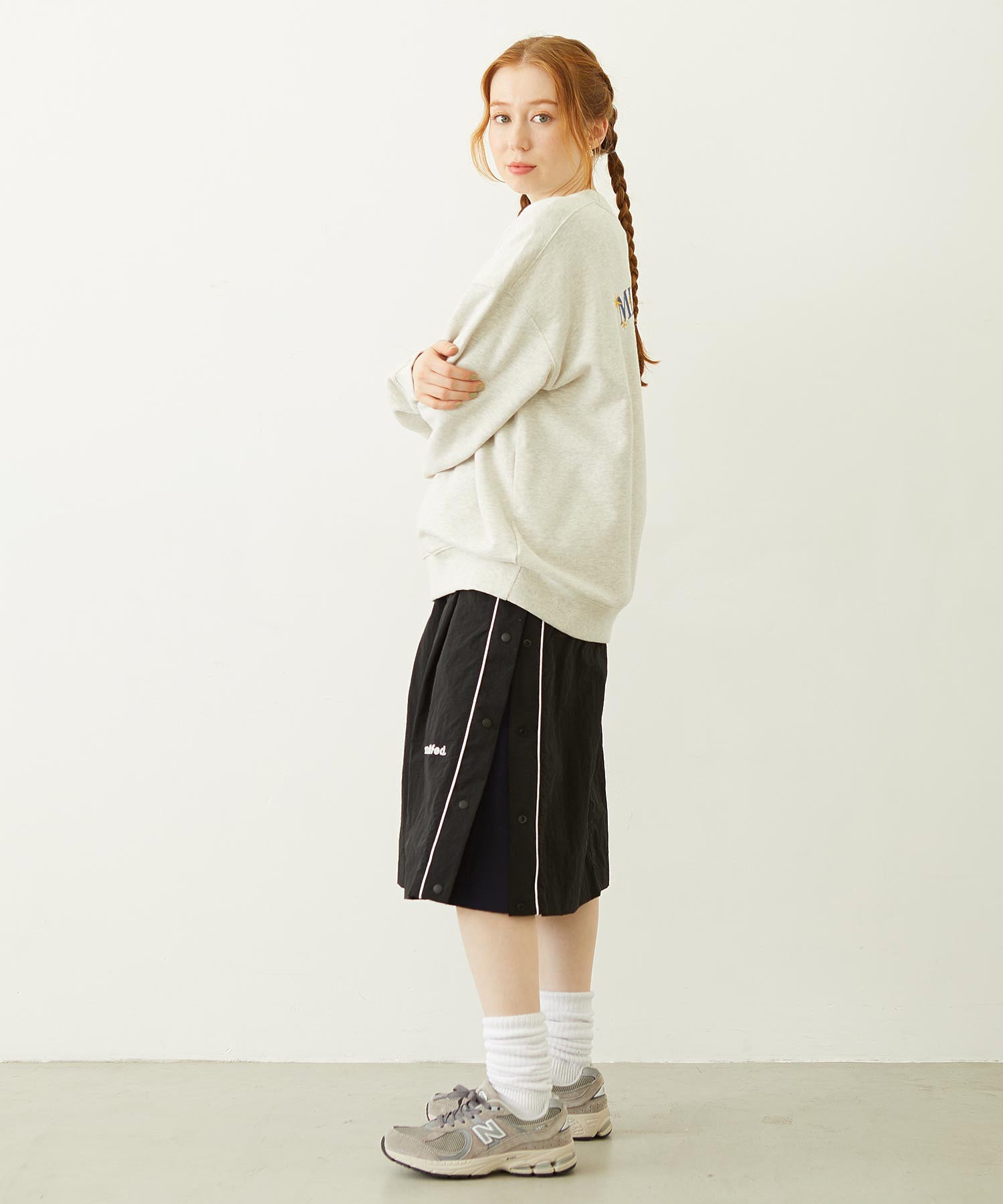 CUTOUT LOGO TRACK SKIRT