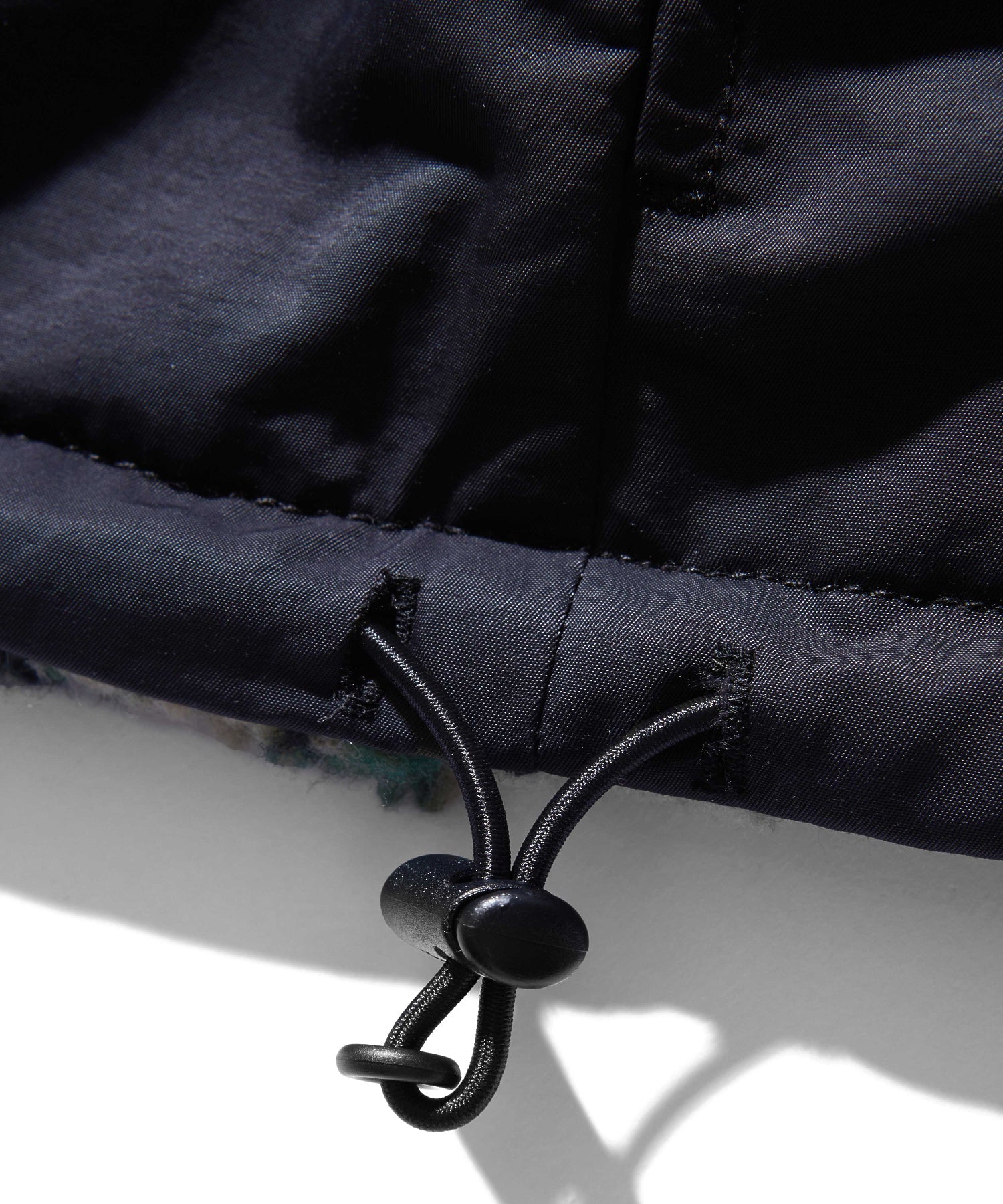BRUSHED COLLAGE GRAPHIC REVERSIBLE BOA BLOUSON