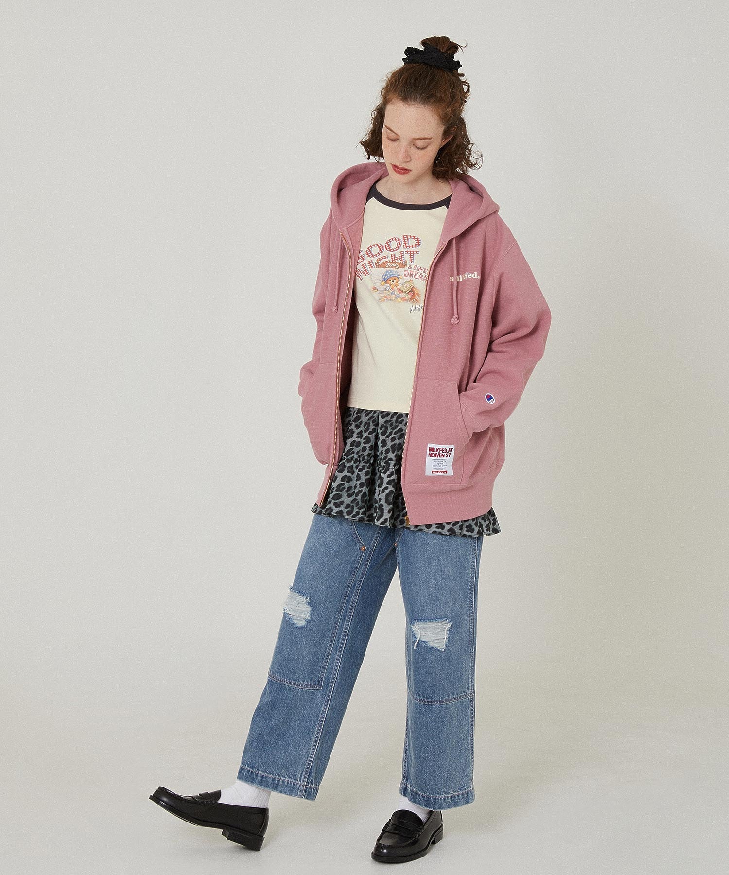 DOUBLE KNEE DISTRESSED DENIM PANTS