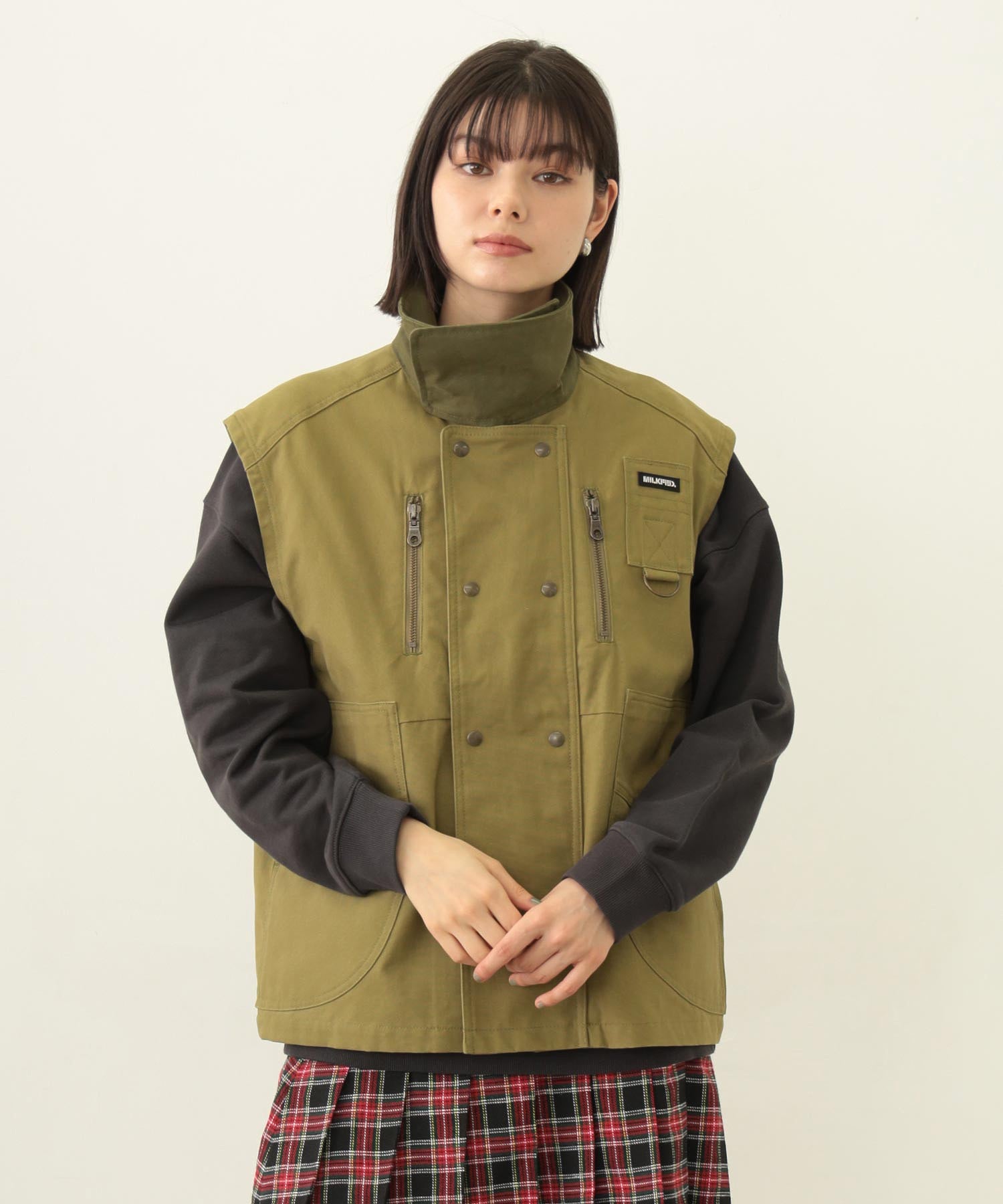 DEFORMED COLLAR DUCK VEST