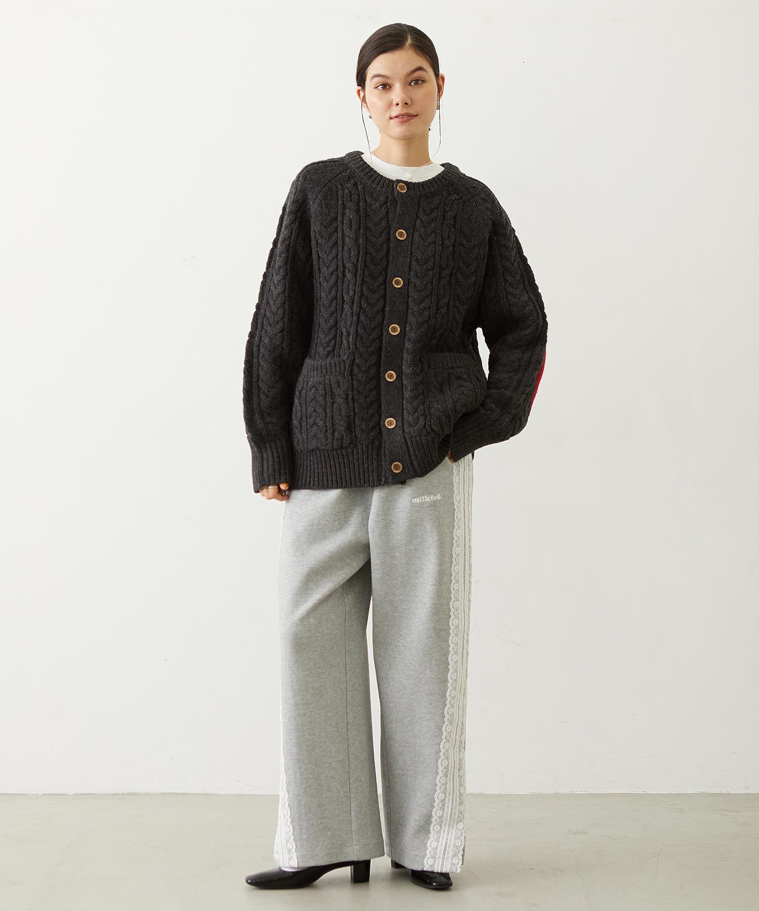 LACE LINE PANTS