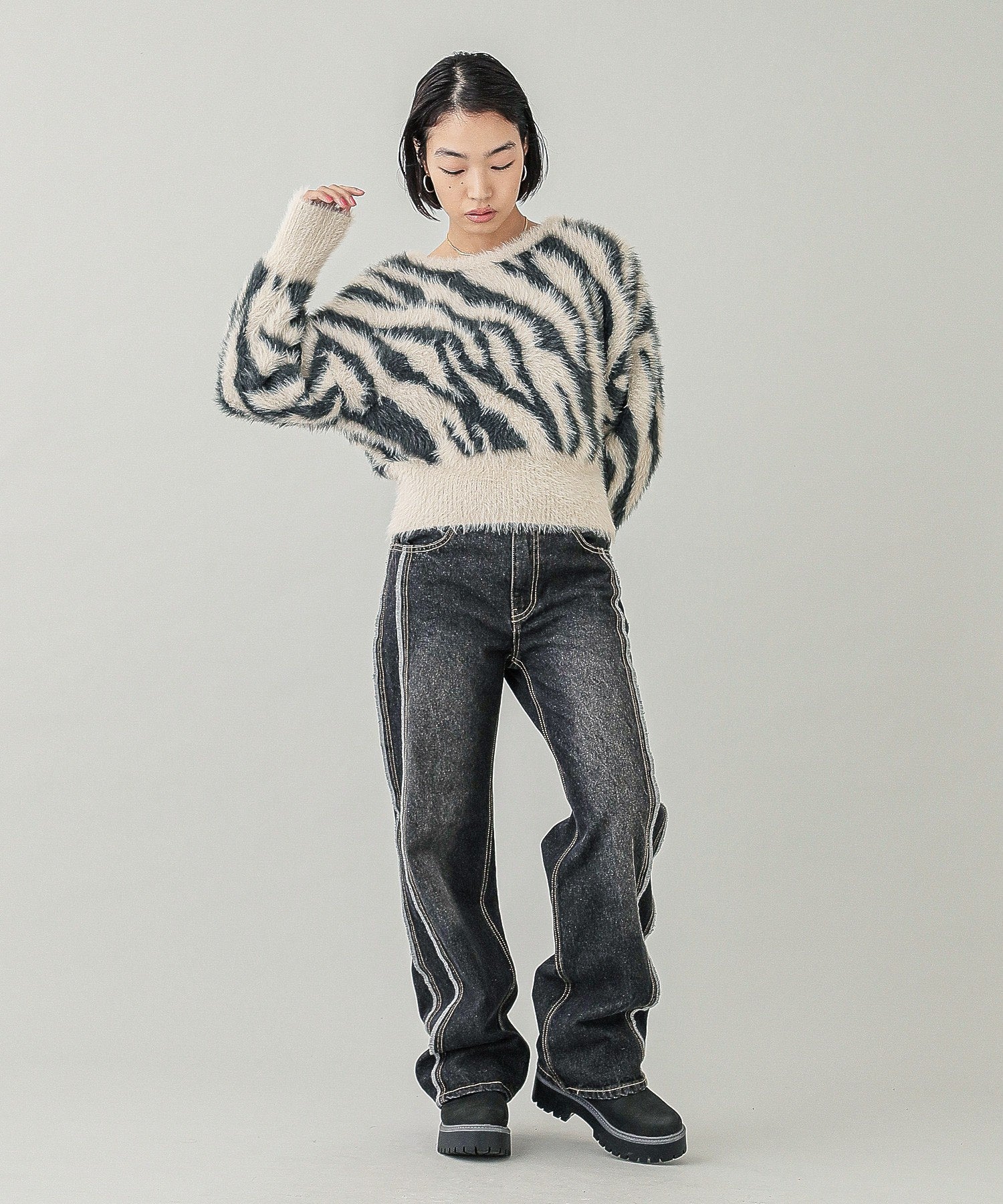 ZEBRA 2WAY KNIT CARDIGAN