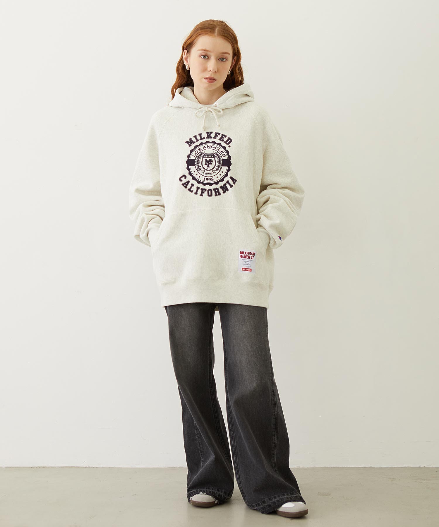 MILKFED. × CHAMPION COLLEGE LOGO SWEAT HOODIE