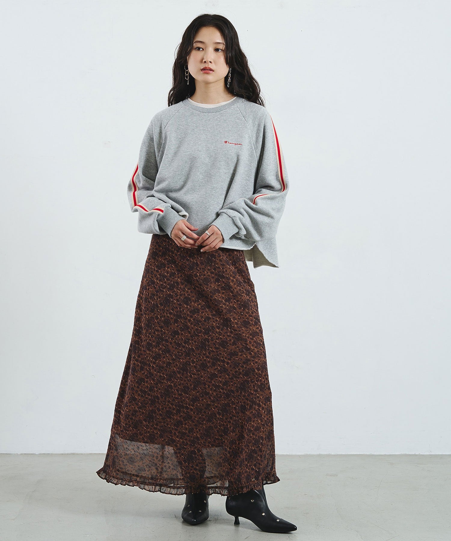 【Champion別注】SIDE LINE SWEAT