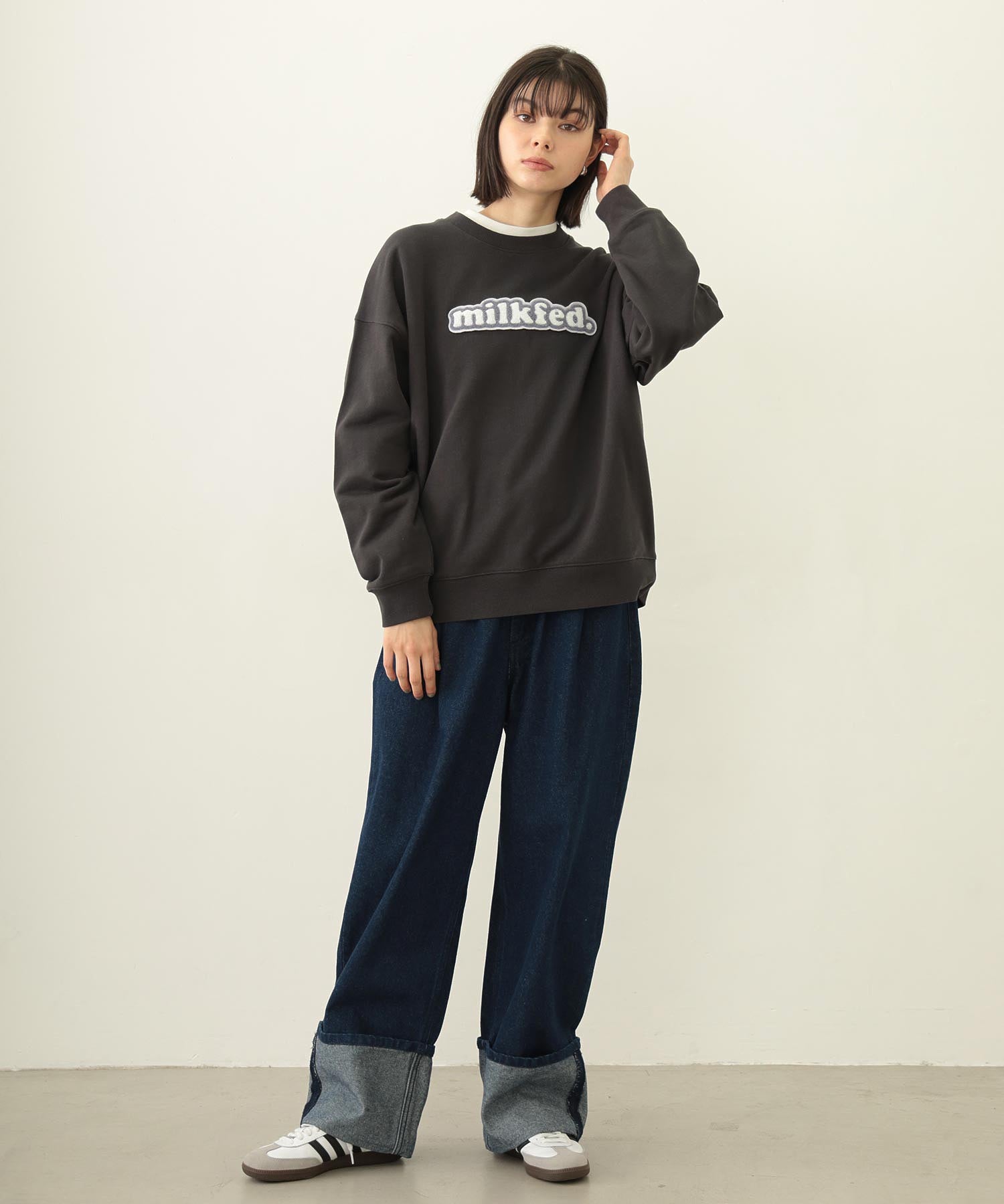 COOPER LOGO WIDE CREW SWEAT TOP