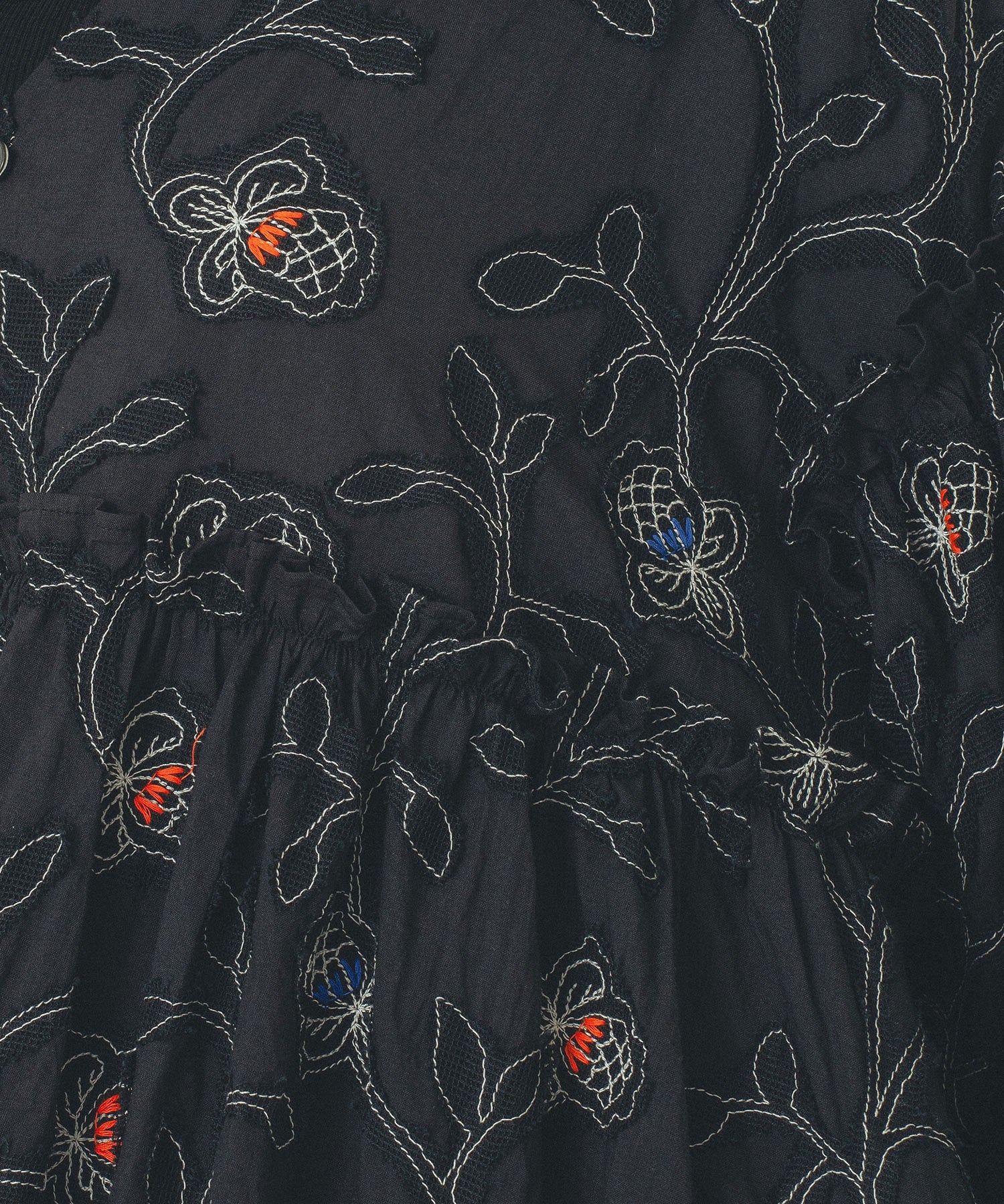 mag.by c/FLOWER EMBROIDERY MINI DRESS