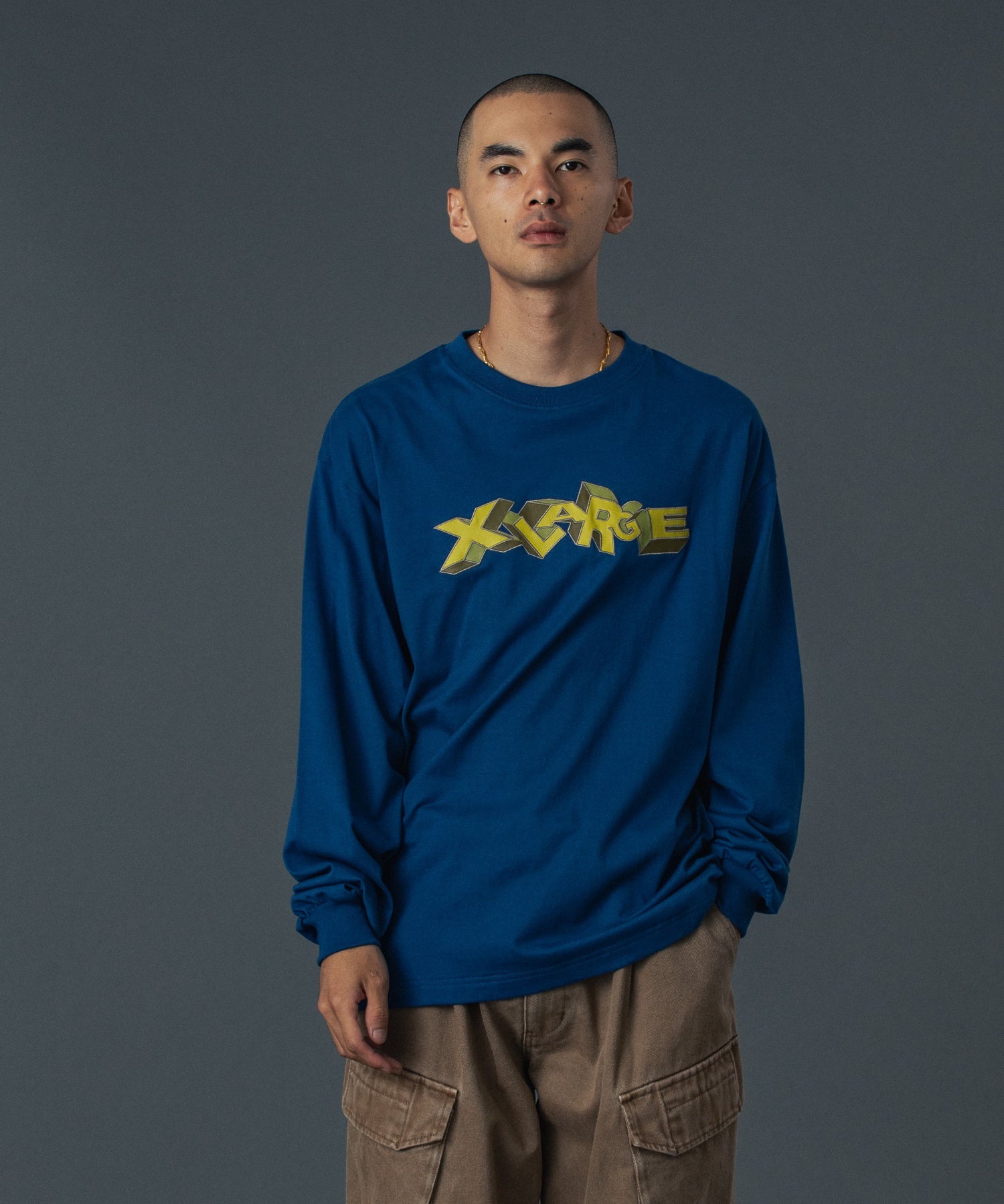 MODEL 身長172cm / 着用サイズ：Lサイズ