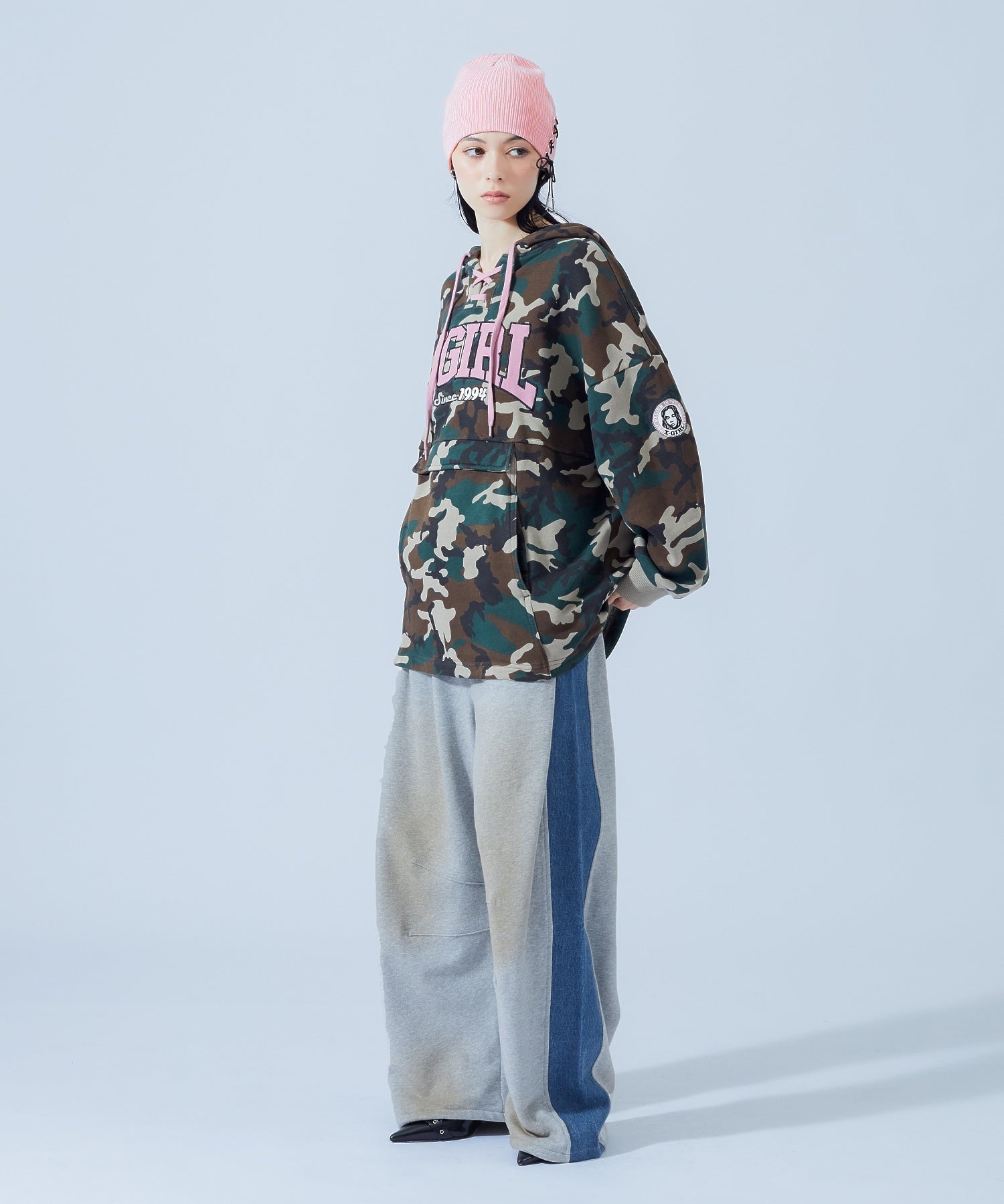 FRONT LACE UP ANORAK SWEAT HOODIE