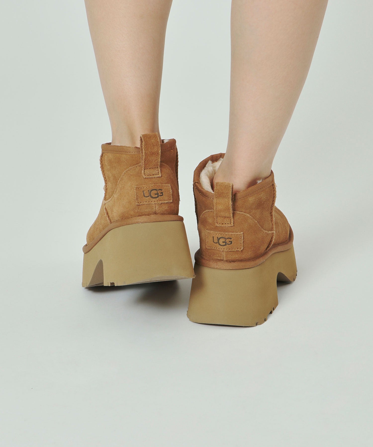 UGG/W CLASSIC ULTRA MINI NEW HEIGHTS