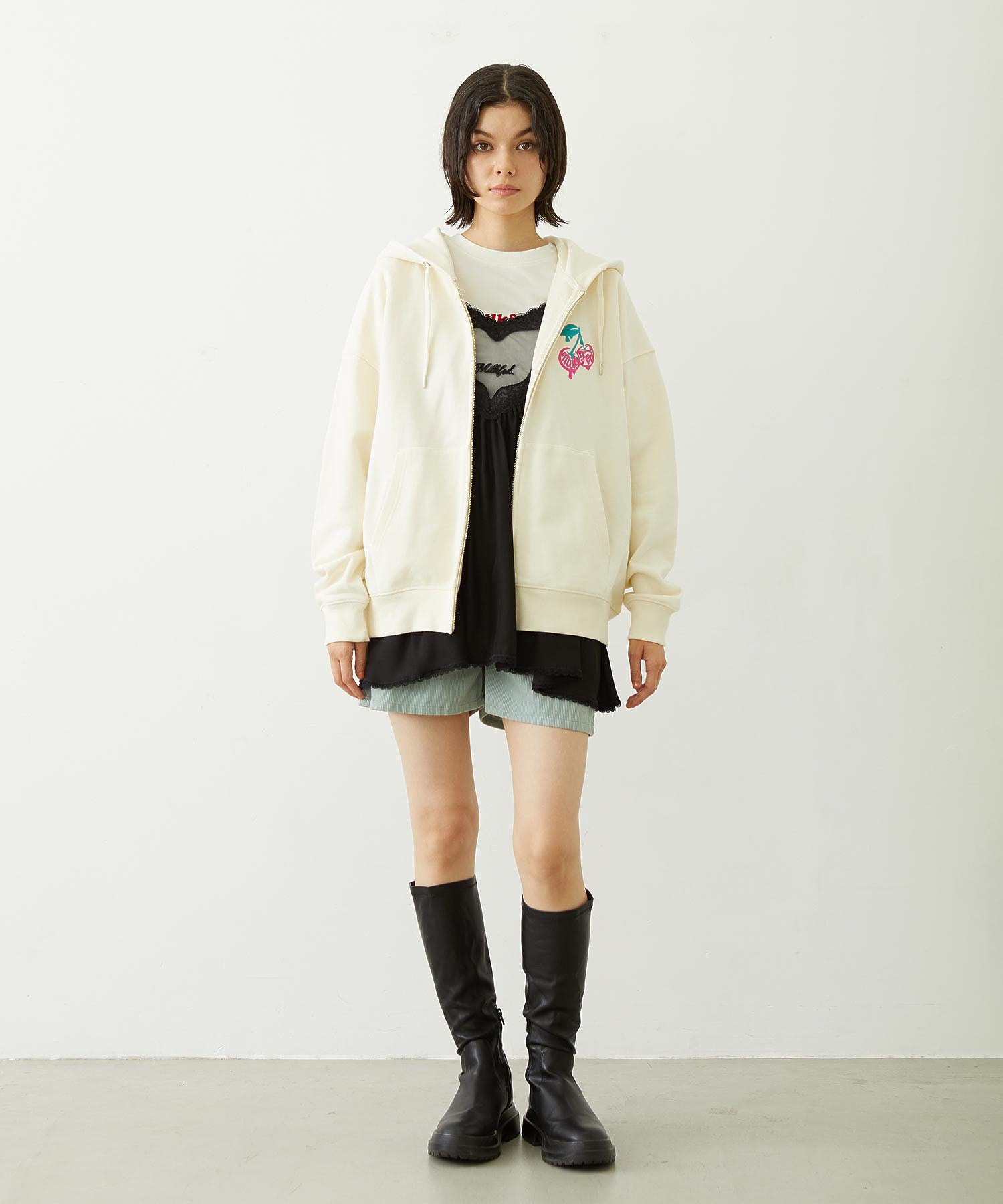 MELTY CHERRY WIDE ZIP UP HOODIE