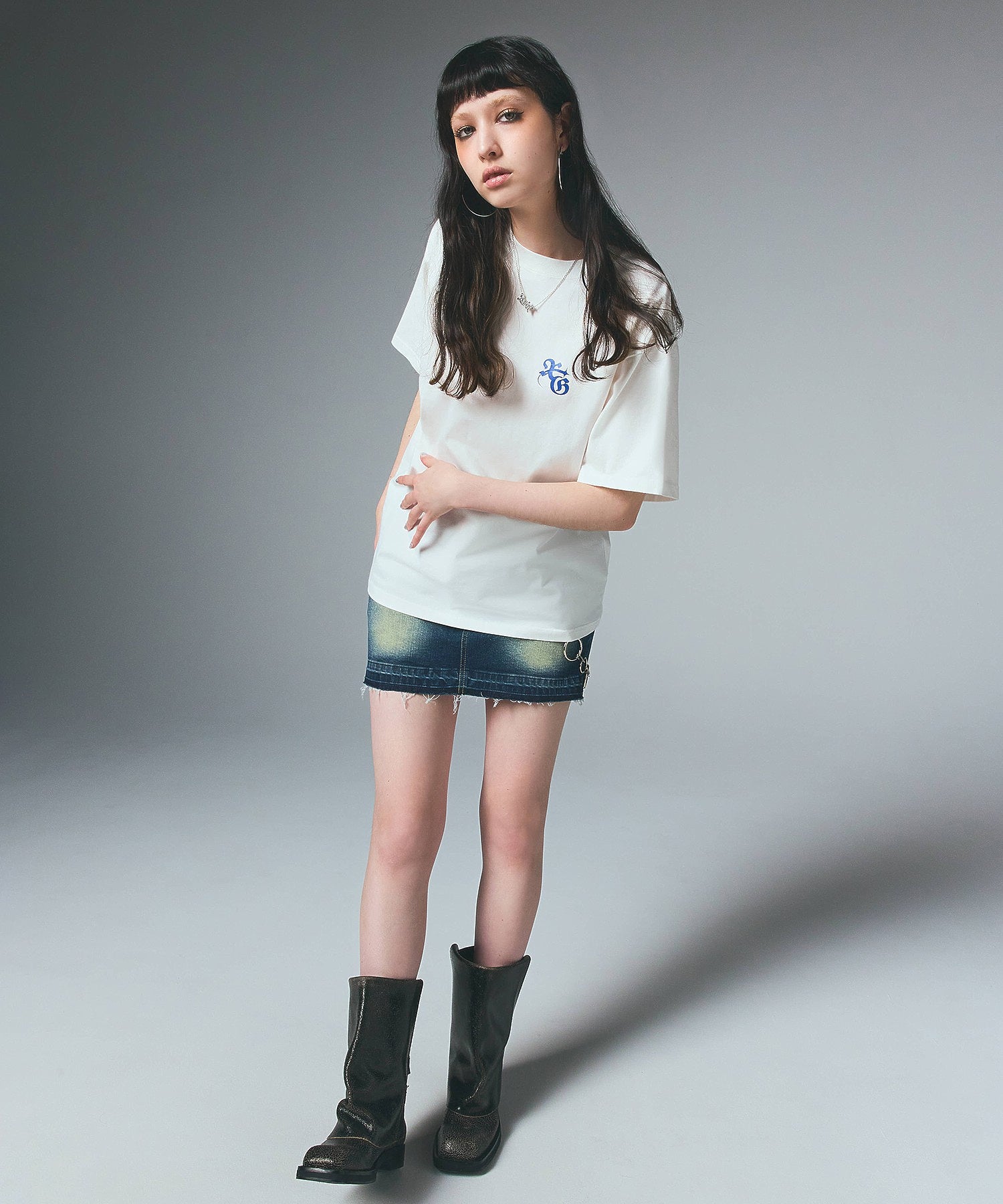 BUTTERFLY POCKET DENIM MINI SKIRT